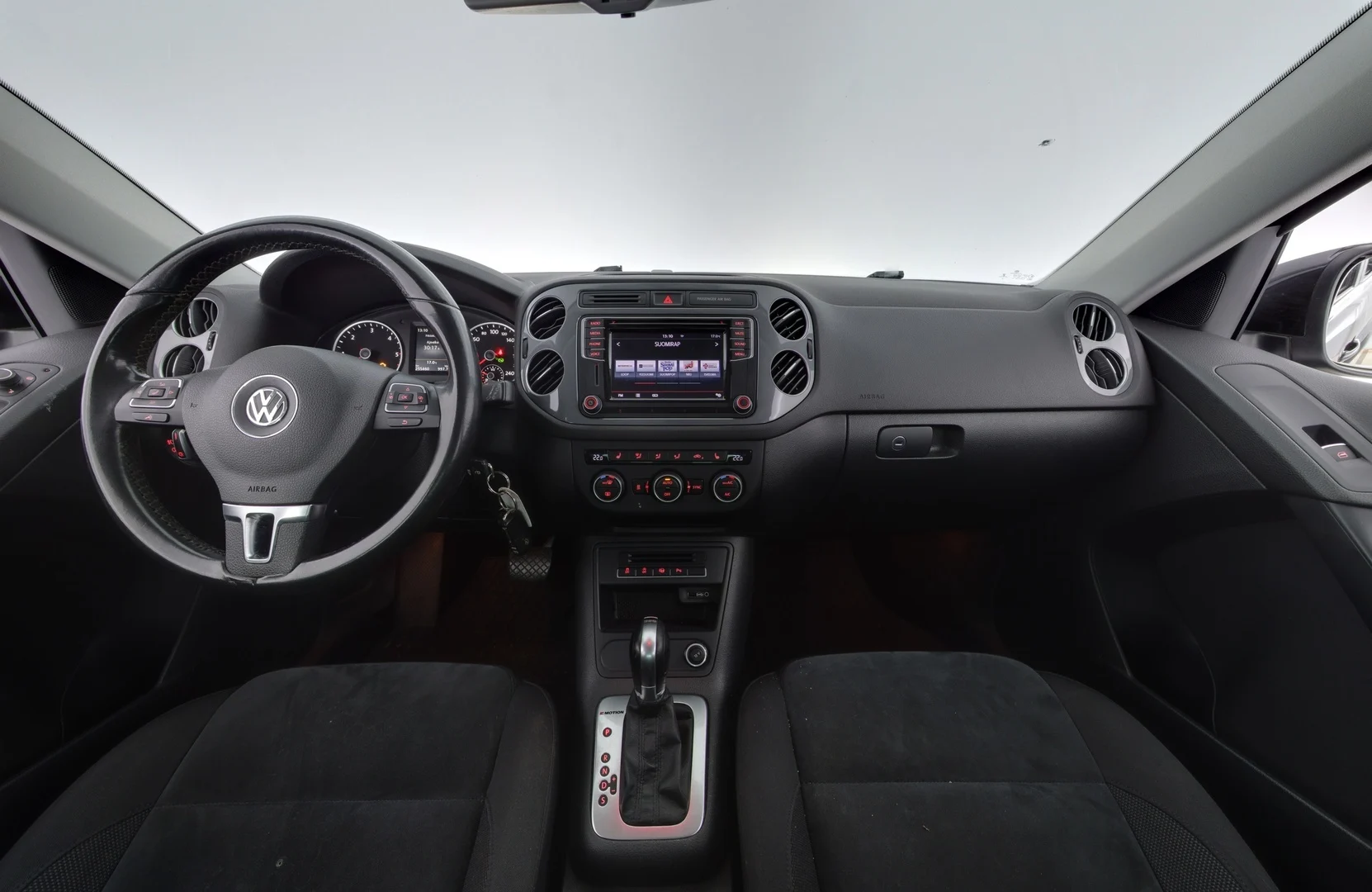 Car Image - 6Dc3yXpnKiczRelKrzDsdI