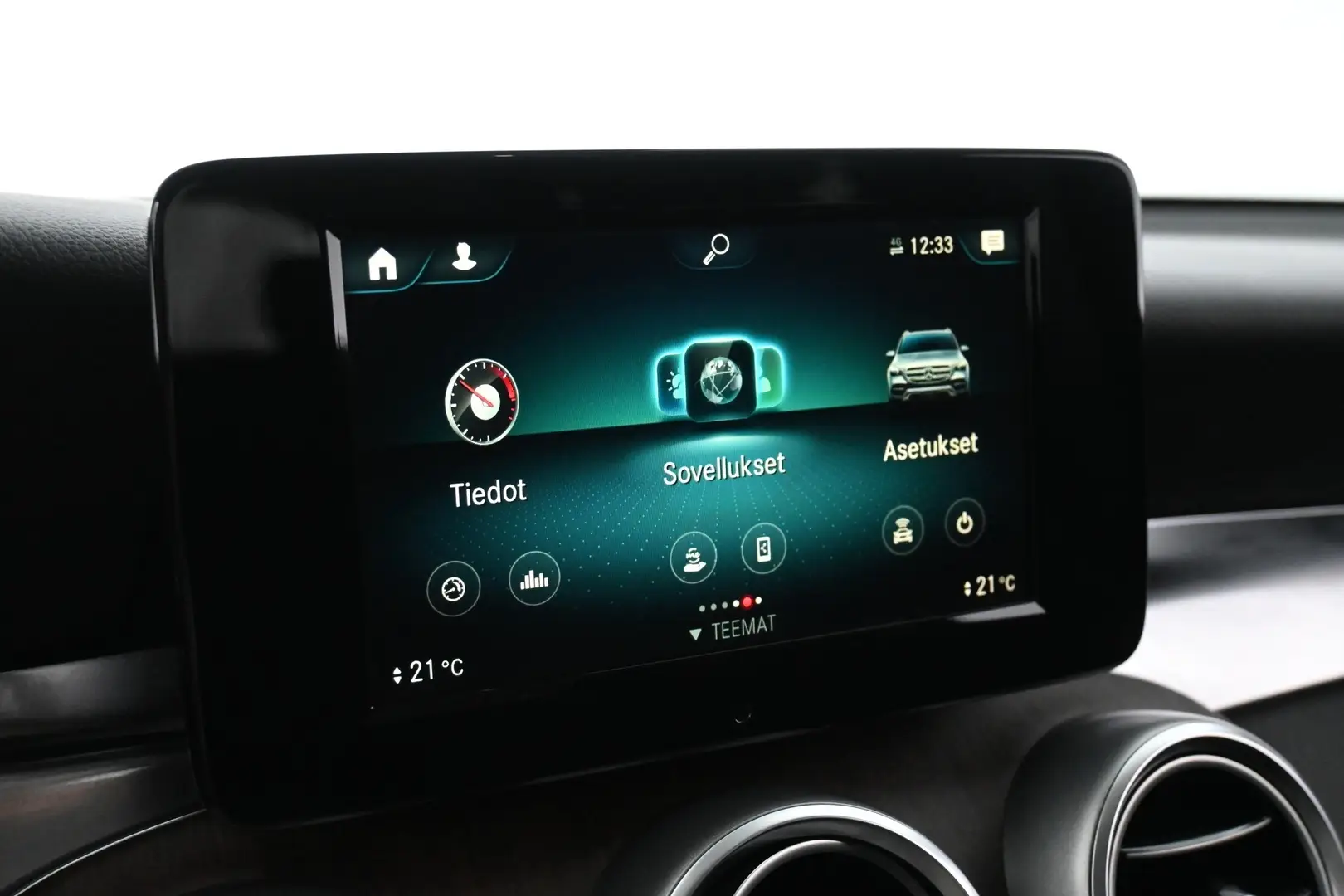 Car Image - 6dVAVa2QdXAyjtUO5Q7m2l