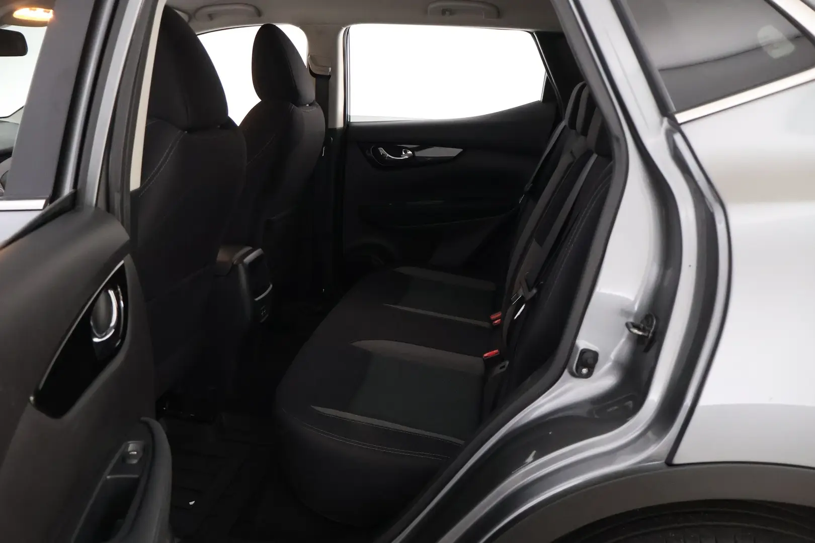 Car Image - 1pKFR9TcvWvGrY695XXTbs