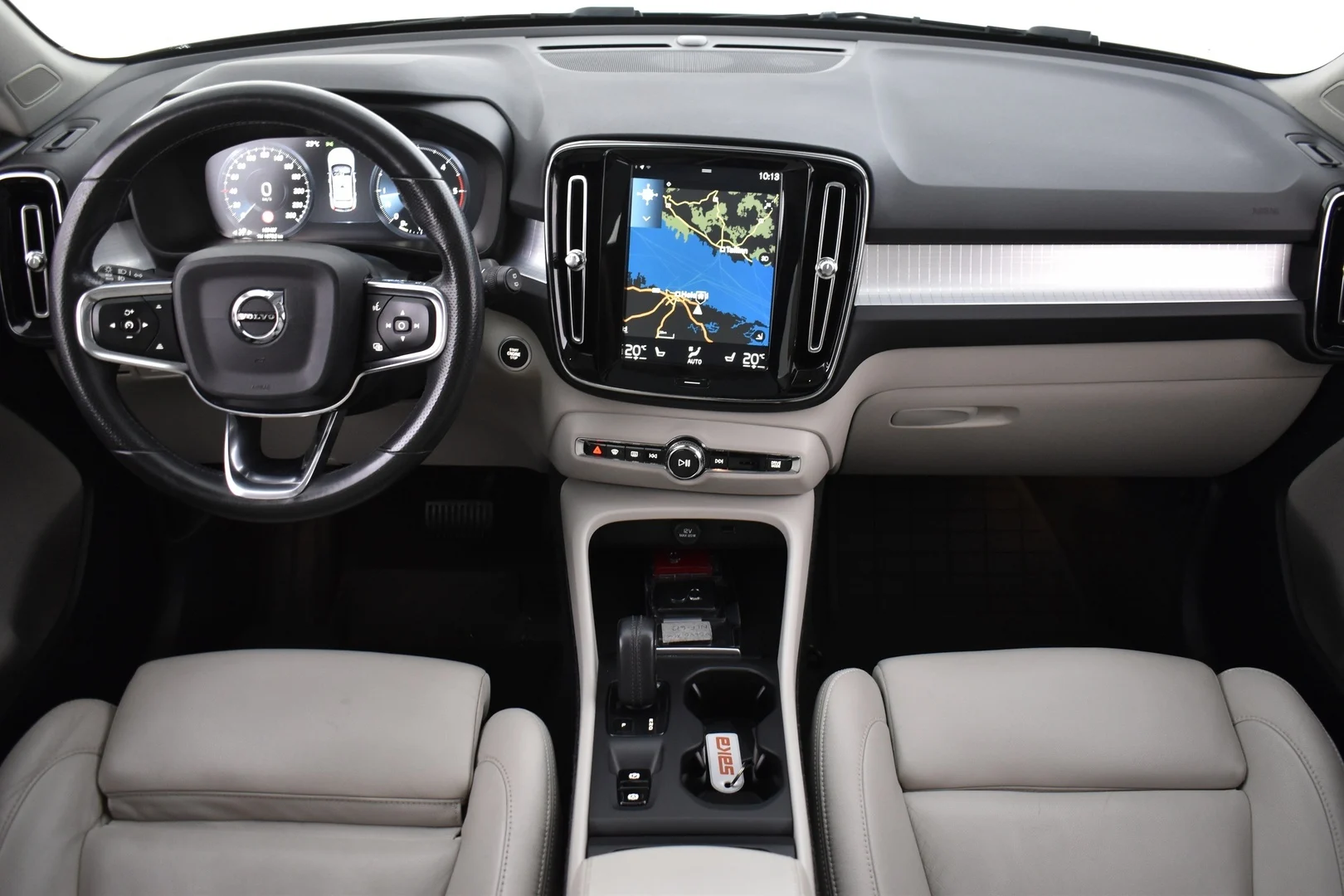 Car Image - 2QYuHWR5ifdTucruvestxd
