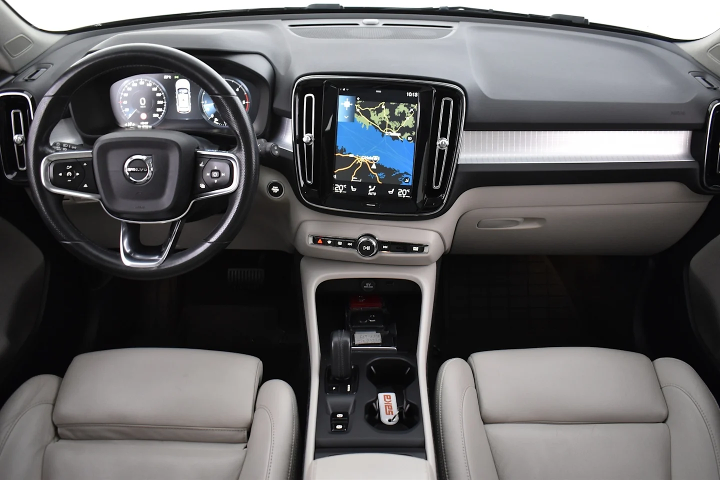 Car Image - 2QYuHWR5ifdTucruvestxd