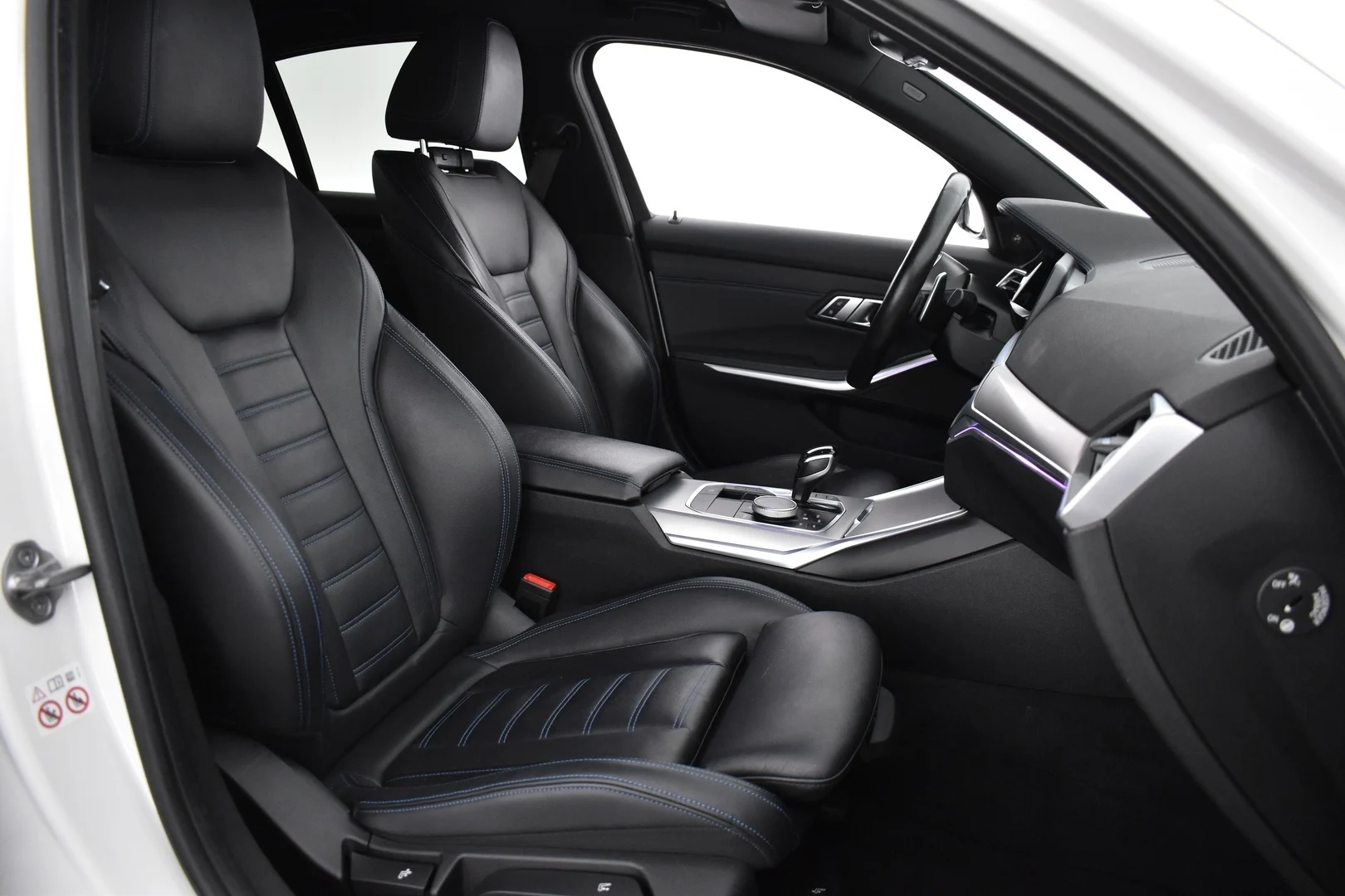 Car Image - 3navDgJNArVZIB9UR7EKr4