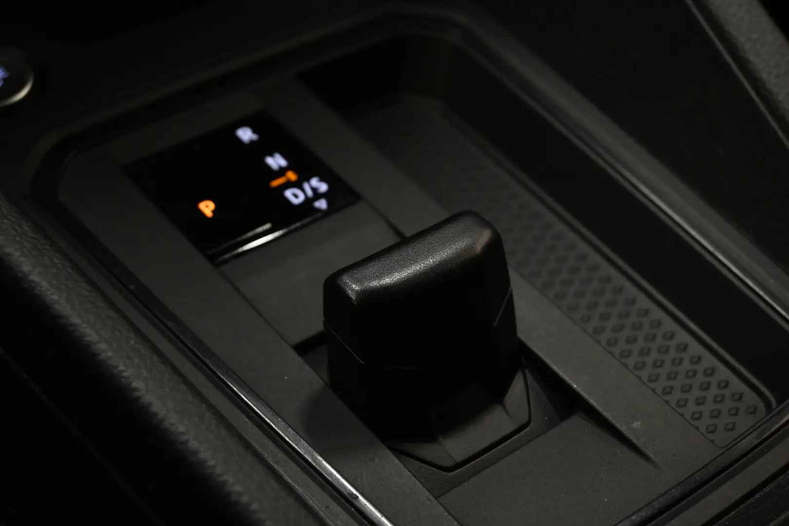Car Image - 7CgY482yh2fPJ8hscbybbi