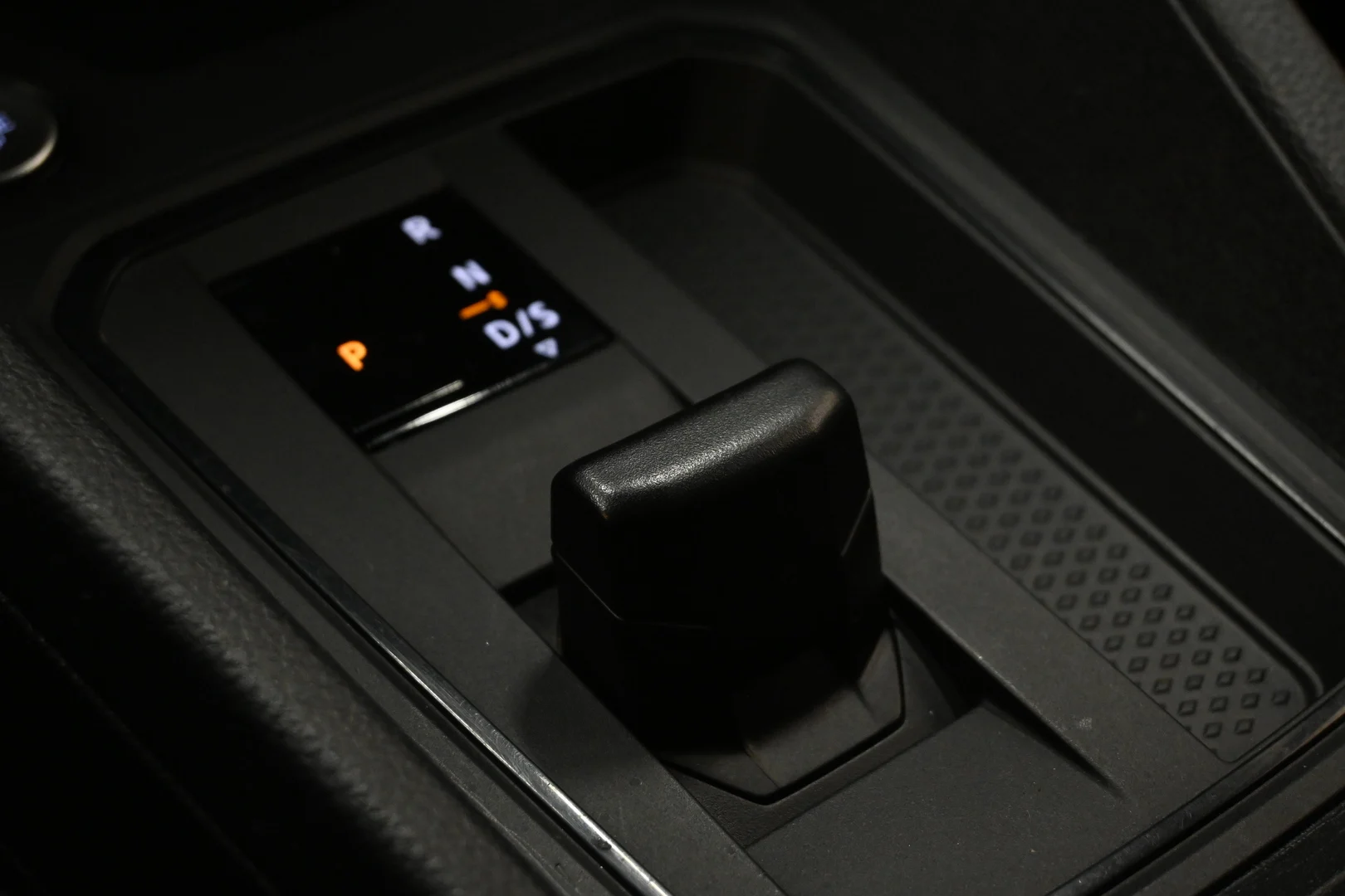 Car Image - 7CgY482yh2fPJ8hscbybbi