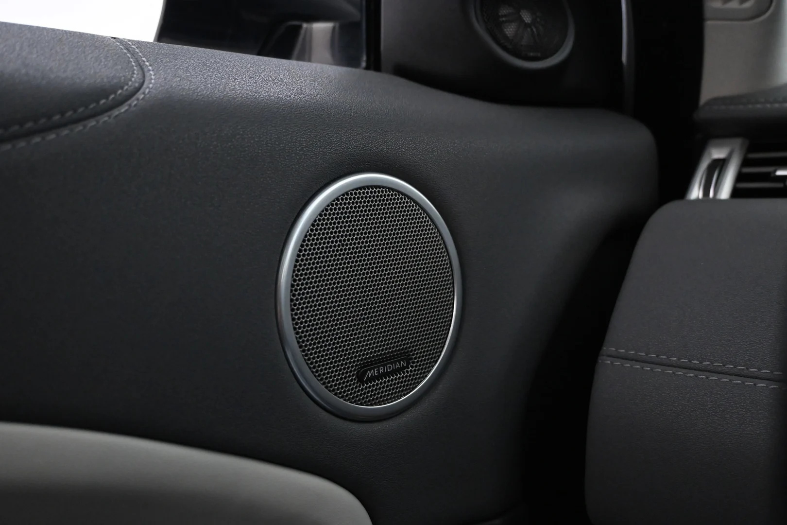 Car Image - 78bjuoOceWZ54j50eY0VxE