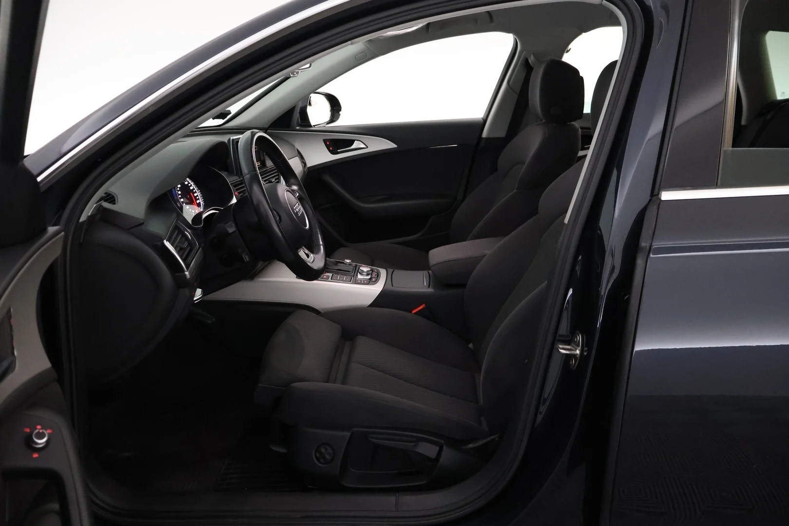 Car Image - 7InHV2hy6jvR1qs3BgBCzM