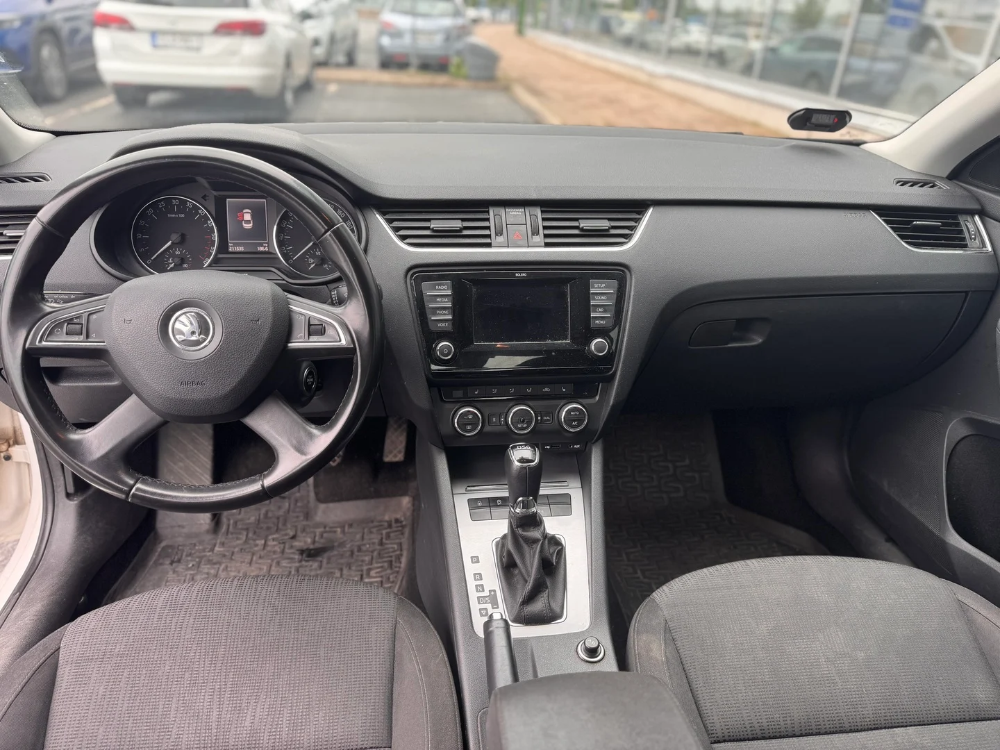 Car Image - 1JautdP9QqhY9rGlziC8iZ
