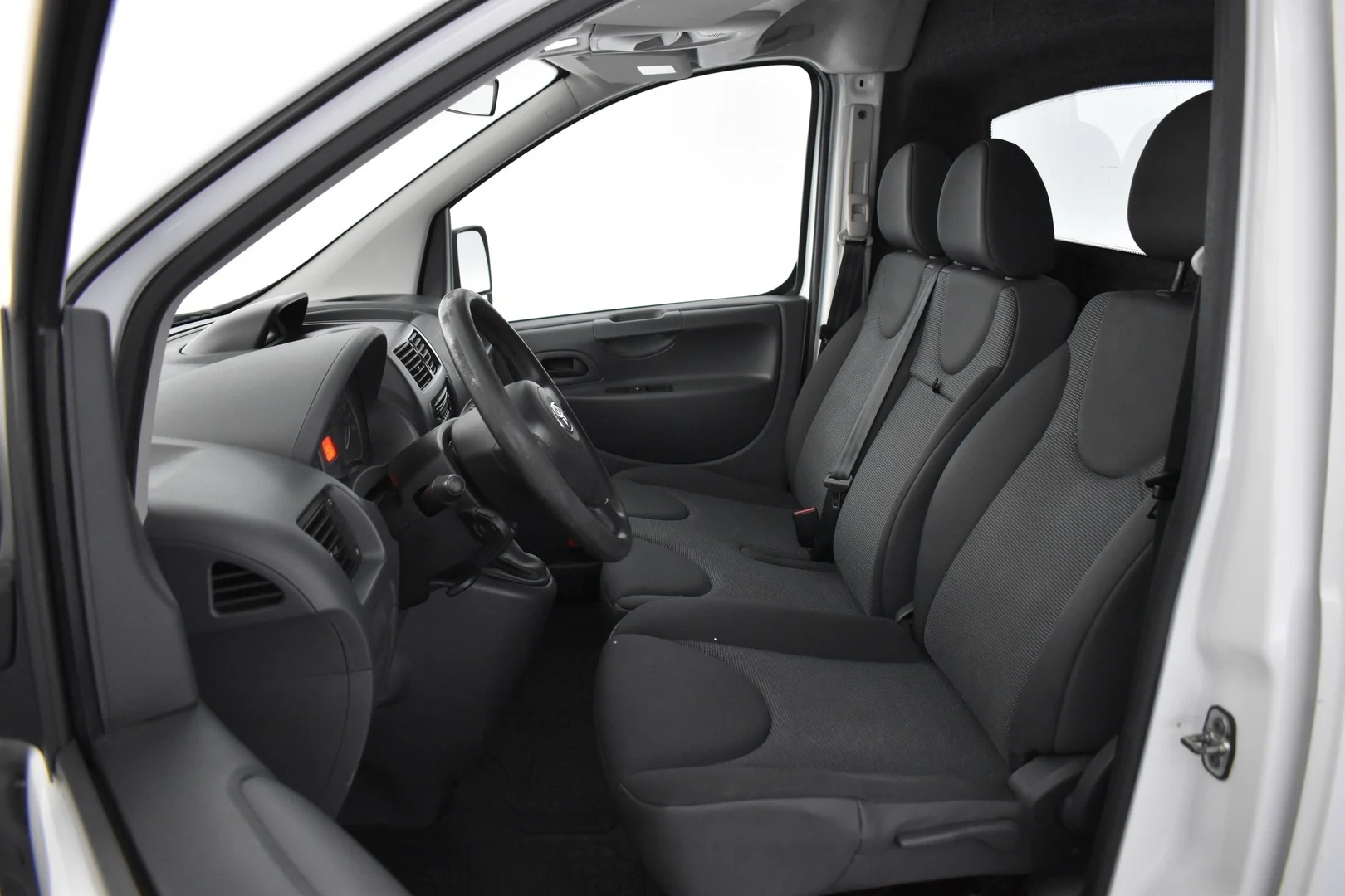 Car Image - 7rDyGHeHnF14gsjwnVud9p