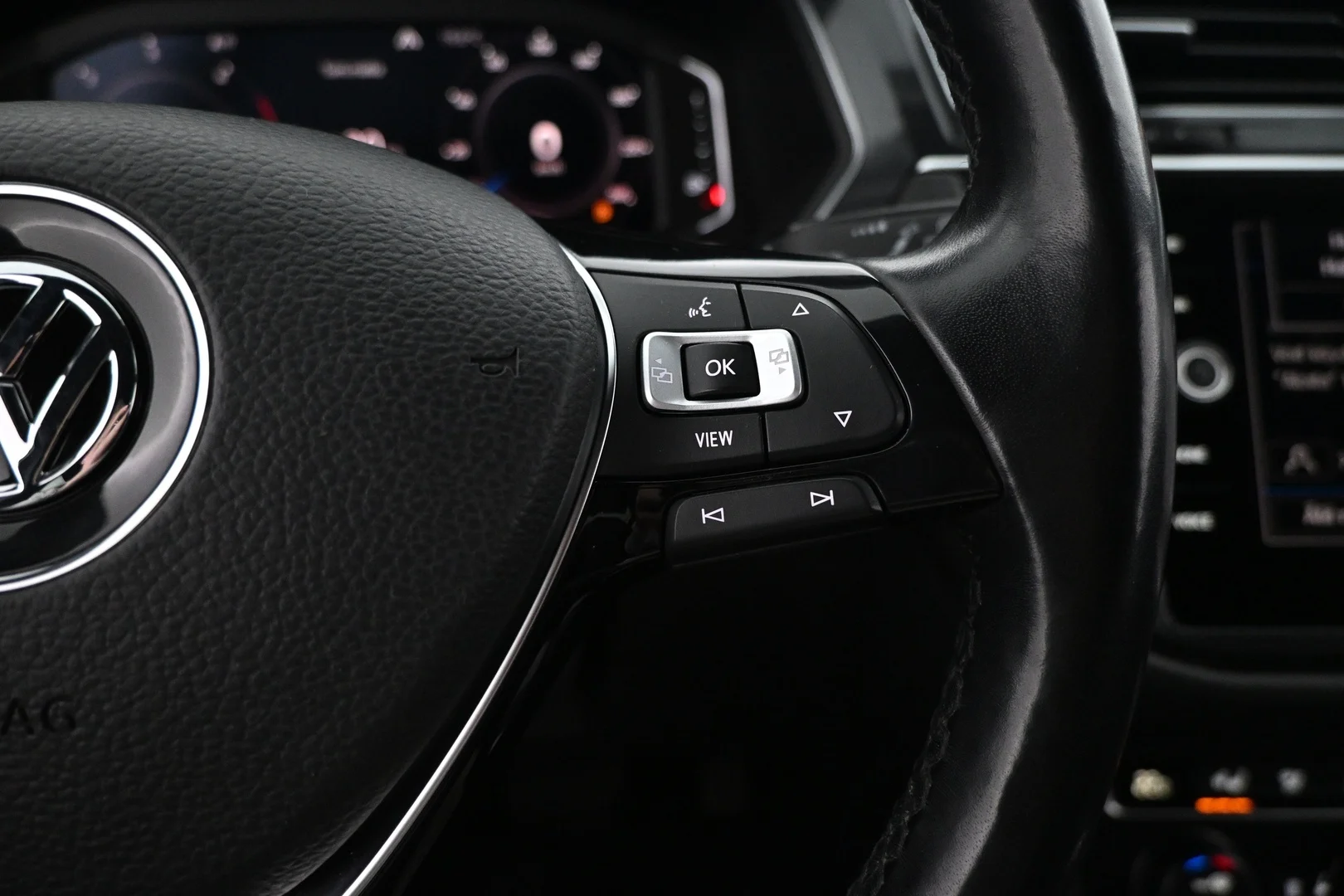 Car Image - 2rKD59vqn5oxNXq1qvcZZr