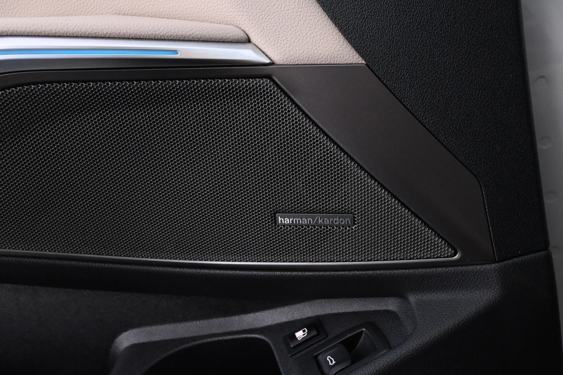 Car Image - 4U20OIdKq4iWmMTbx9bcyM