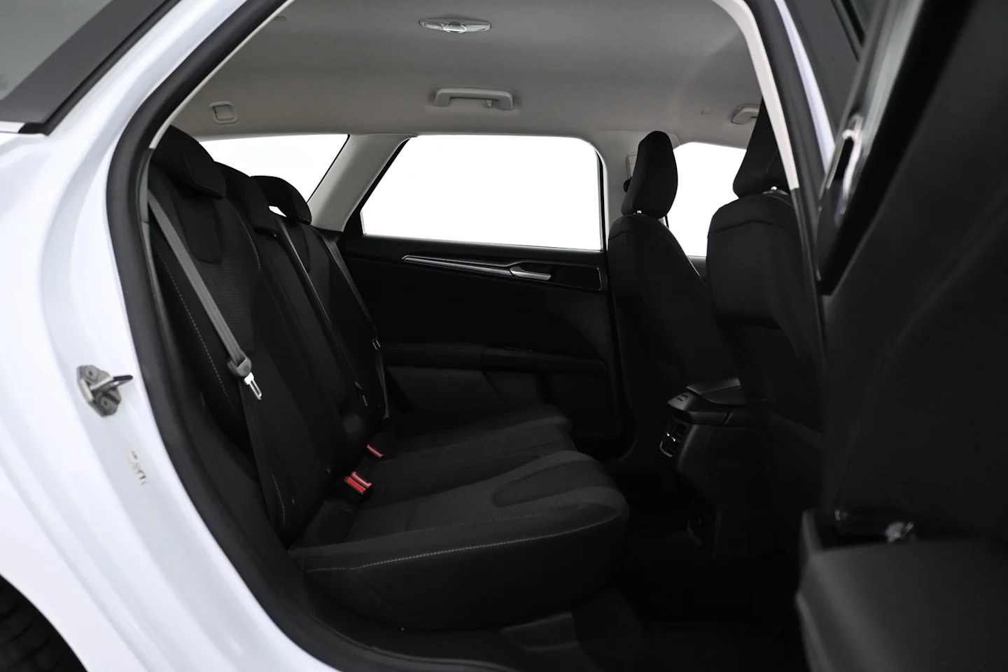 Car Image - 4mucIVrNw41Fgl08nsUWSb