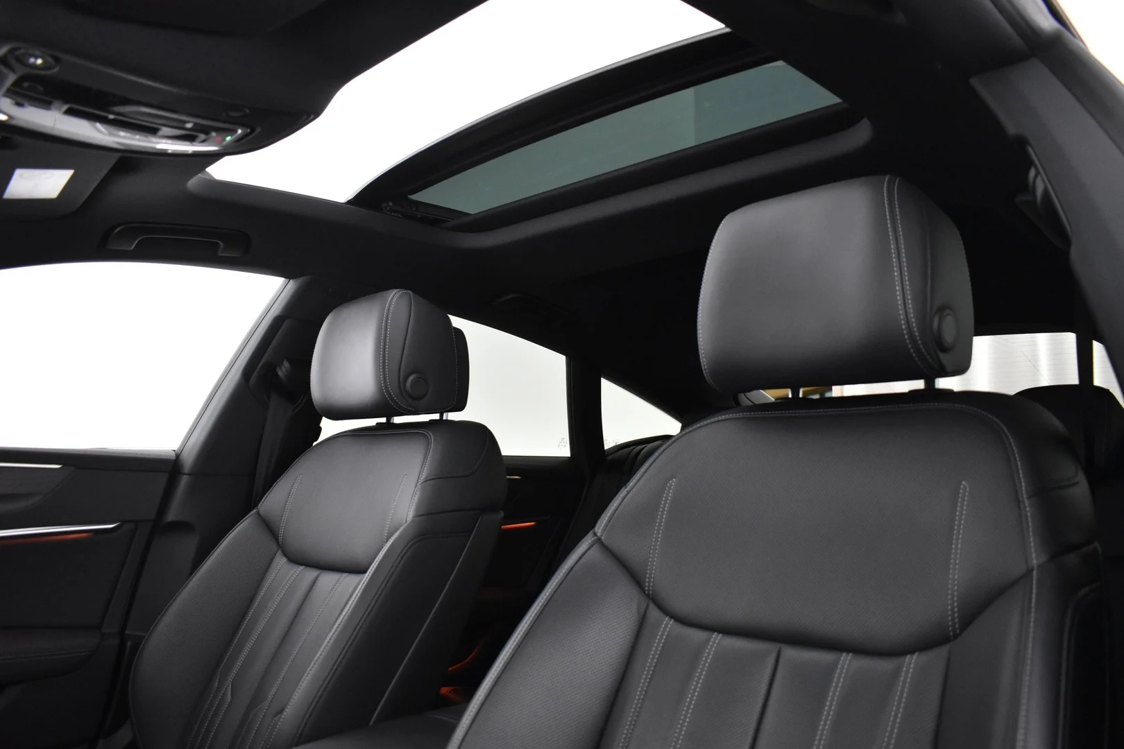 Car Image - 10AZfQKthPl2p7iQJYRNcw