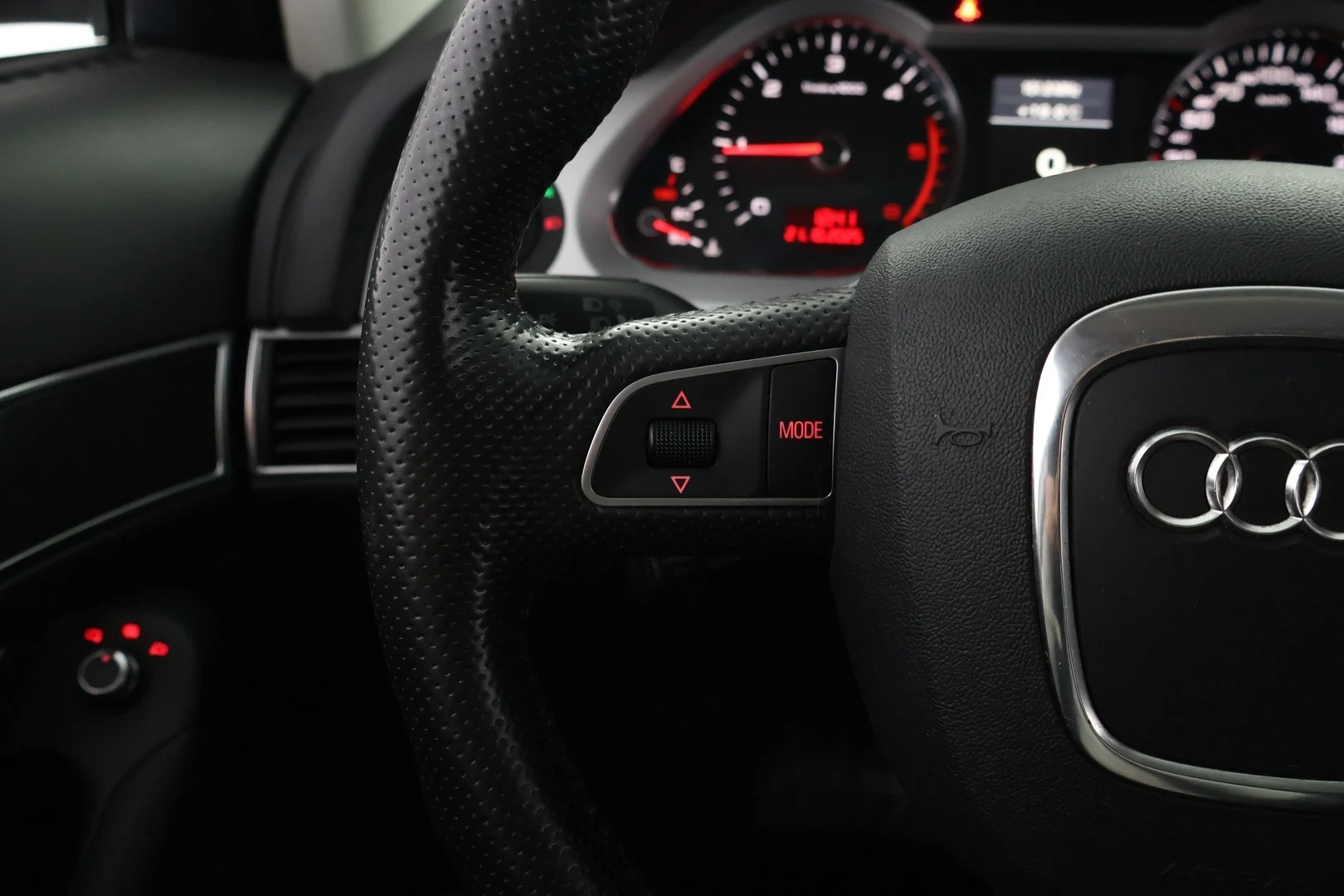 Car Image - 7rLsQwOJgfEJftydcUILGR