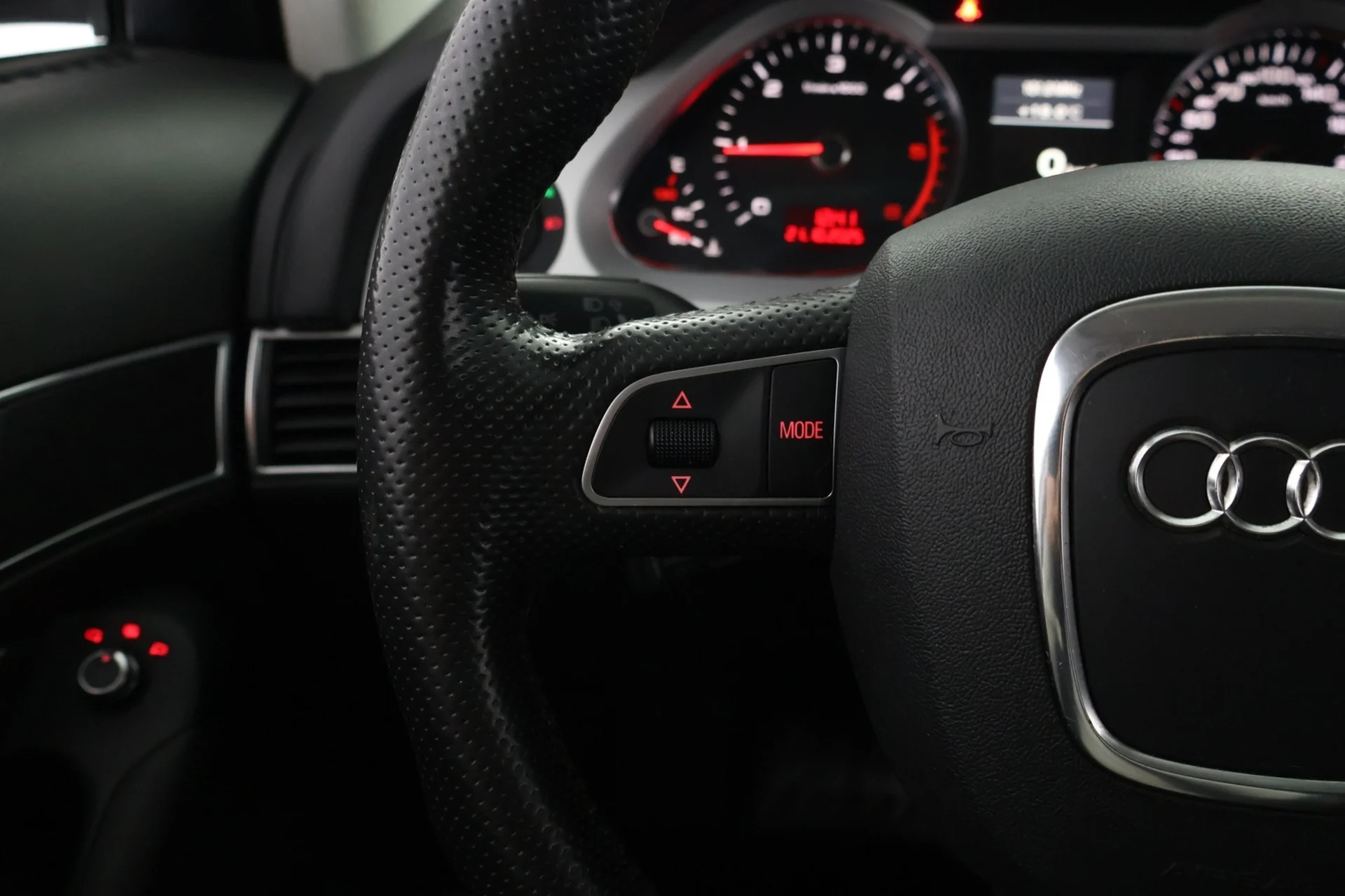 Car Image - 7rLsQwOJgfEJftydcUILGR