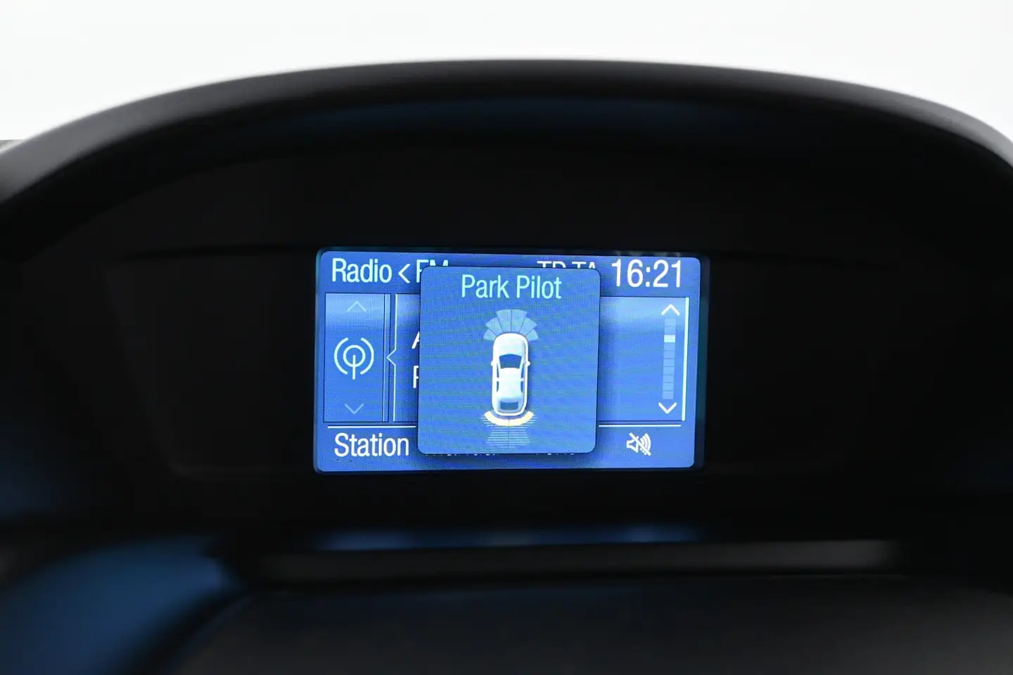Car Image - 1K47W2cWvbxWxNZks8j6kC