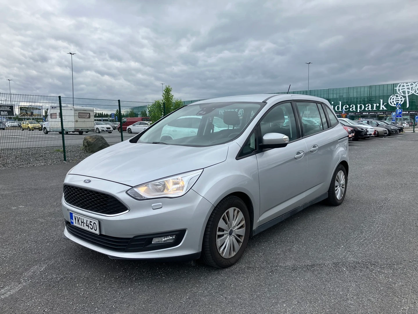 Car Image - 1LNBHjIcEvbBv3n73mC2vY
