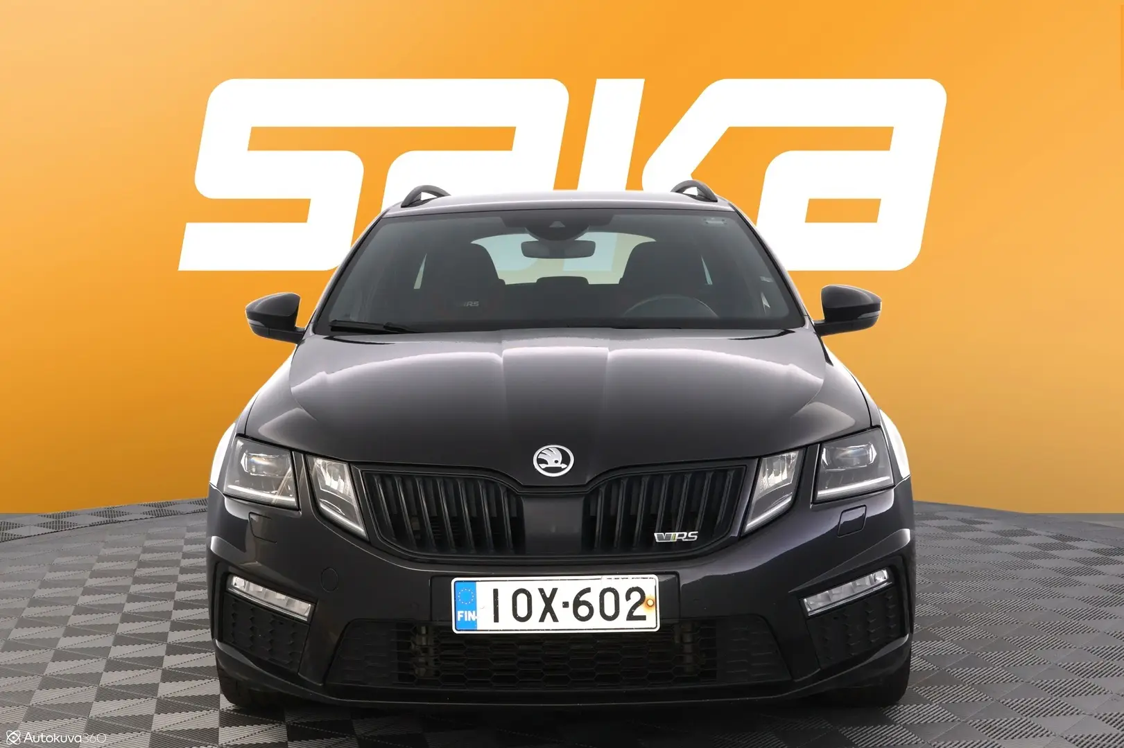 Car Image - 5UVbcaZhArwFn9jHhlNek5