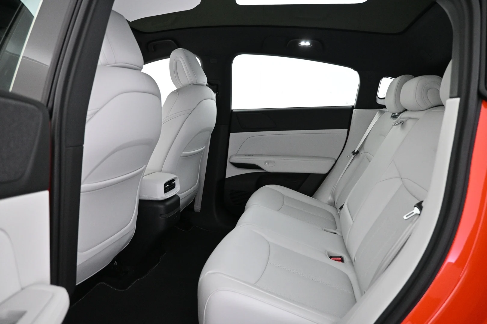 Car Image - 1uBES1scCAlLv3ZKqxX4Nu