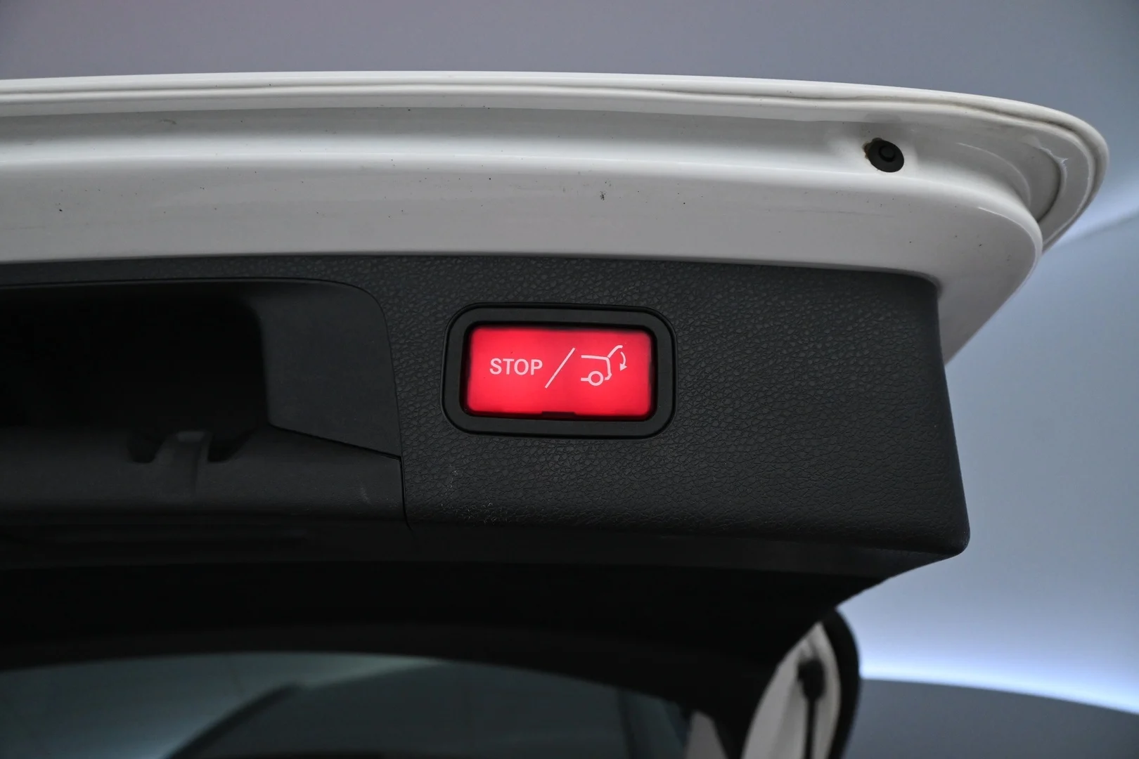 Car Image - e4D1byhqctysAf8PQATed