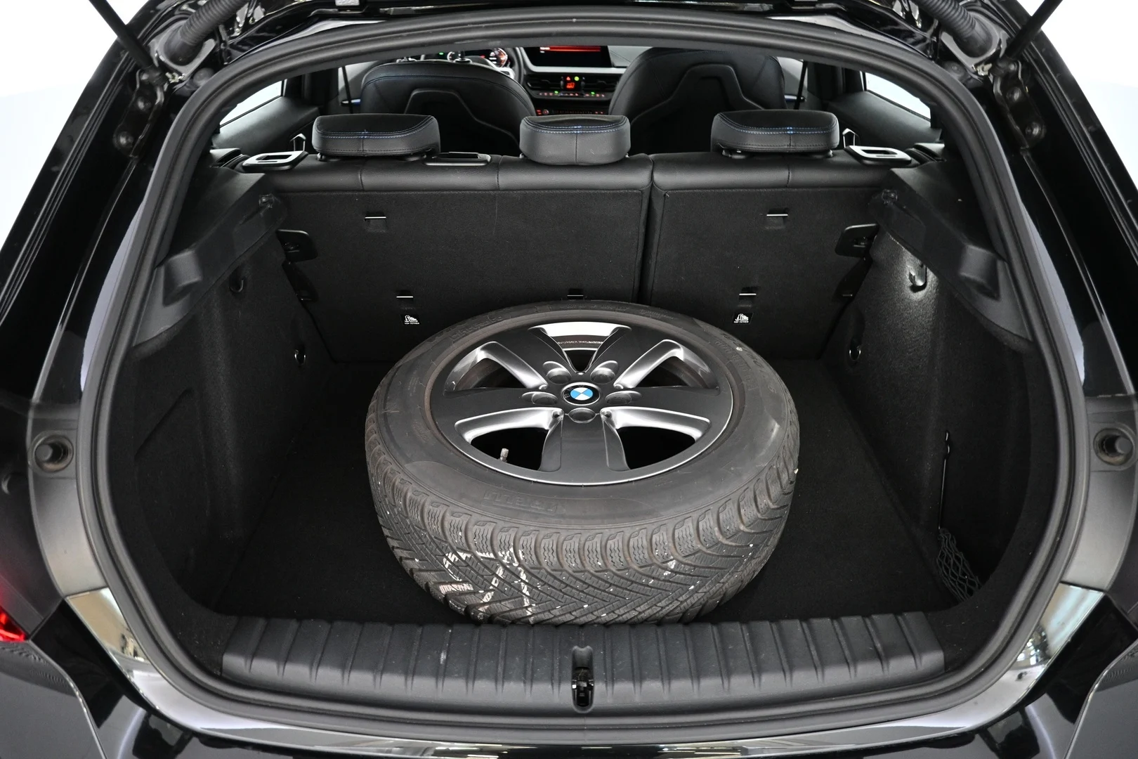 Car Image - 6zeeJzSQBOapvQKlO31uRw