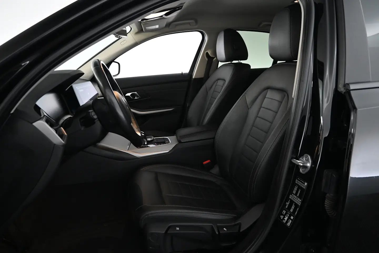 Car Image - 3wxULx3VYPua0FypQOS93Z