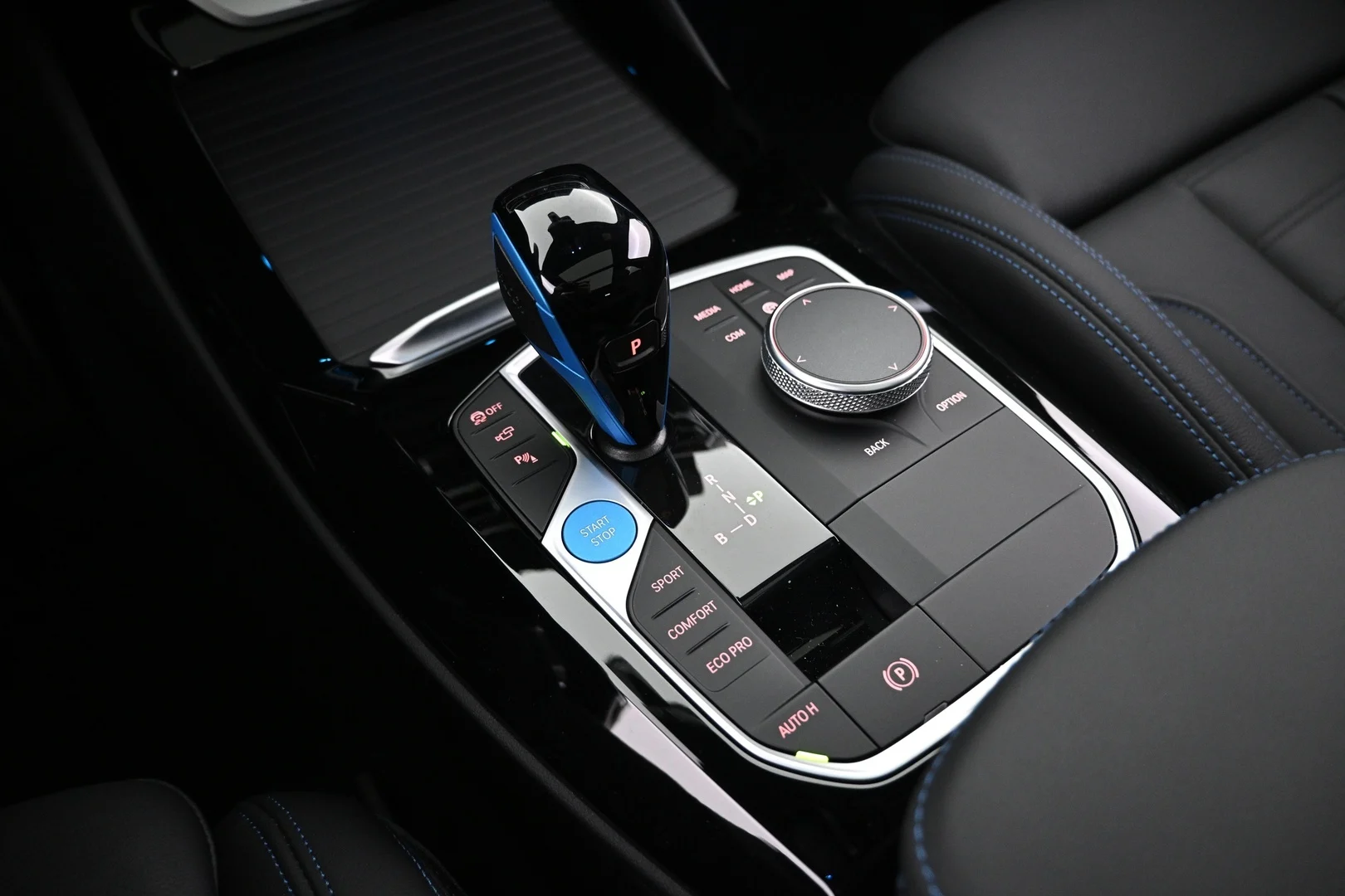 Car Image - 7vY1NhNeES0D3b1q8BsqSn