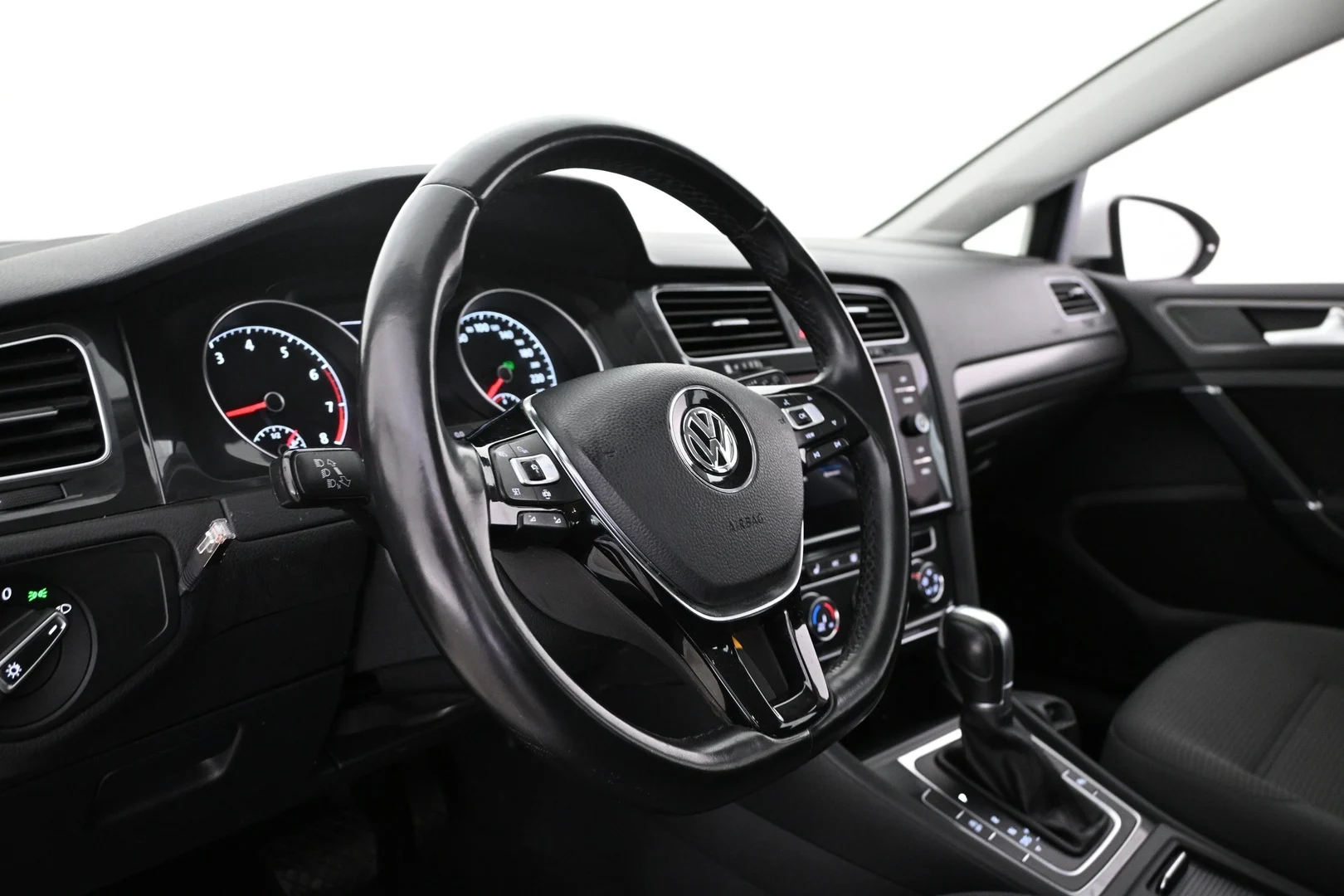 Car Image - 2DR7Ow70Xvn5tIHEfbgVDG
