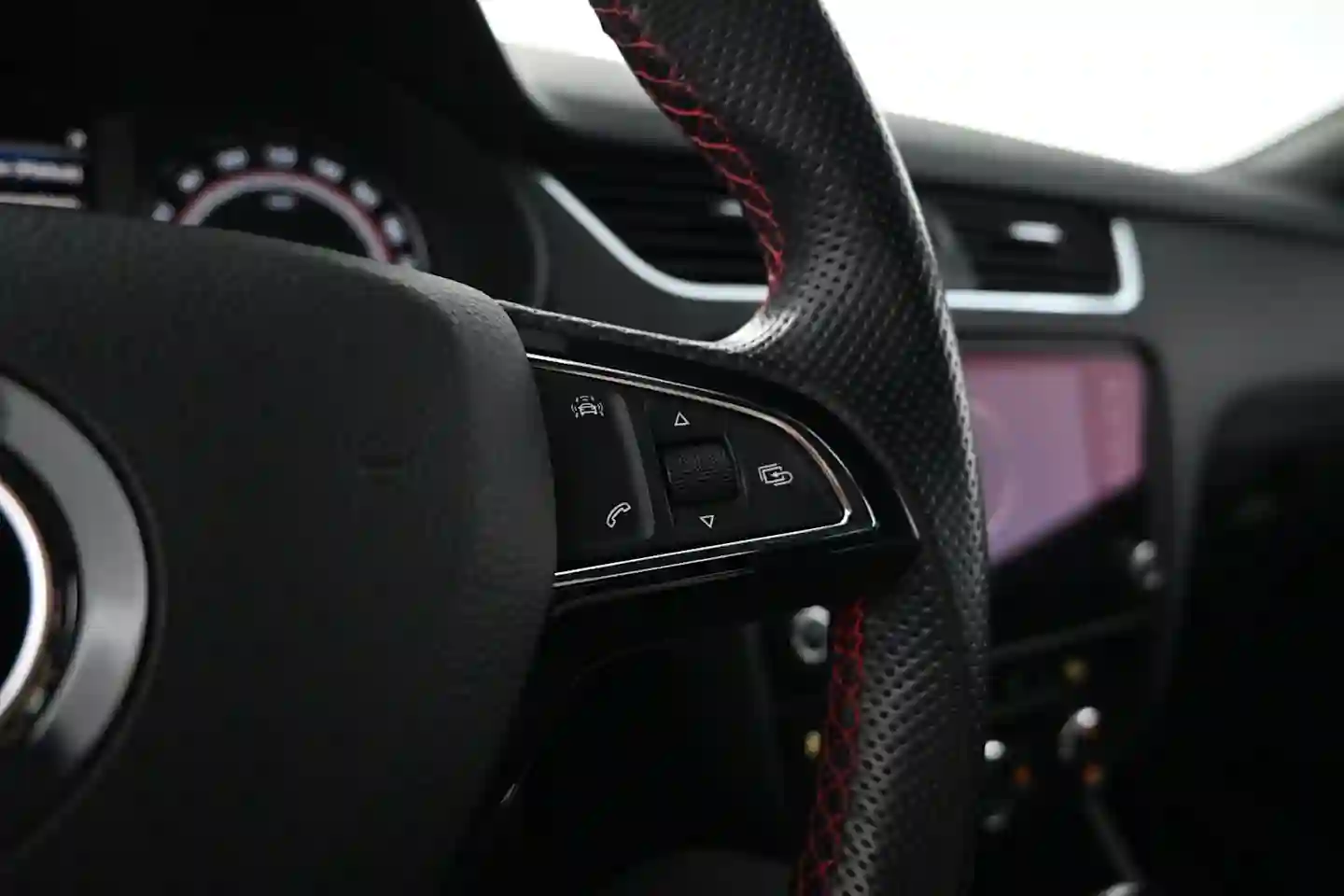 Car Image - 4anwjRgHDWWwNTSS446tEI