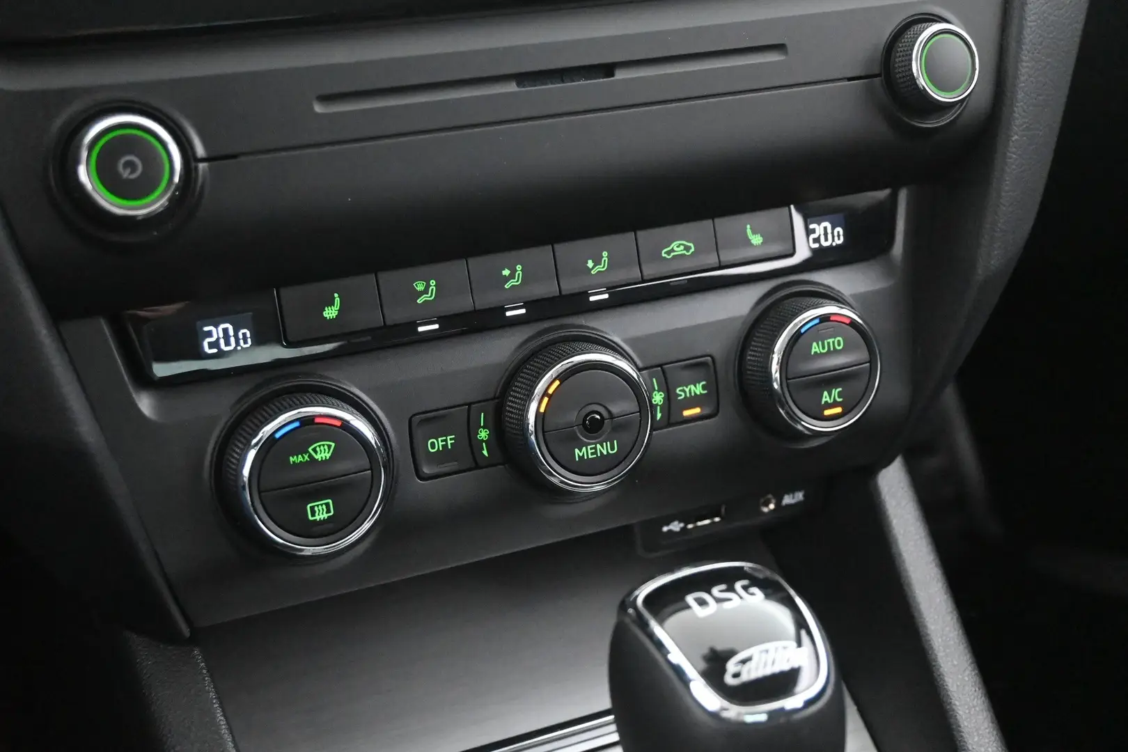 Car Image - 4But6q5vdHrxx0dqfQvisu