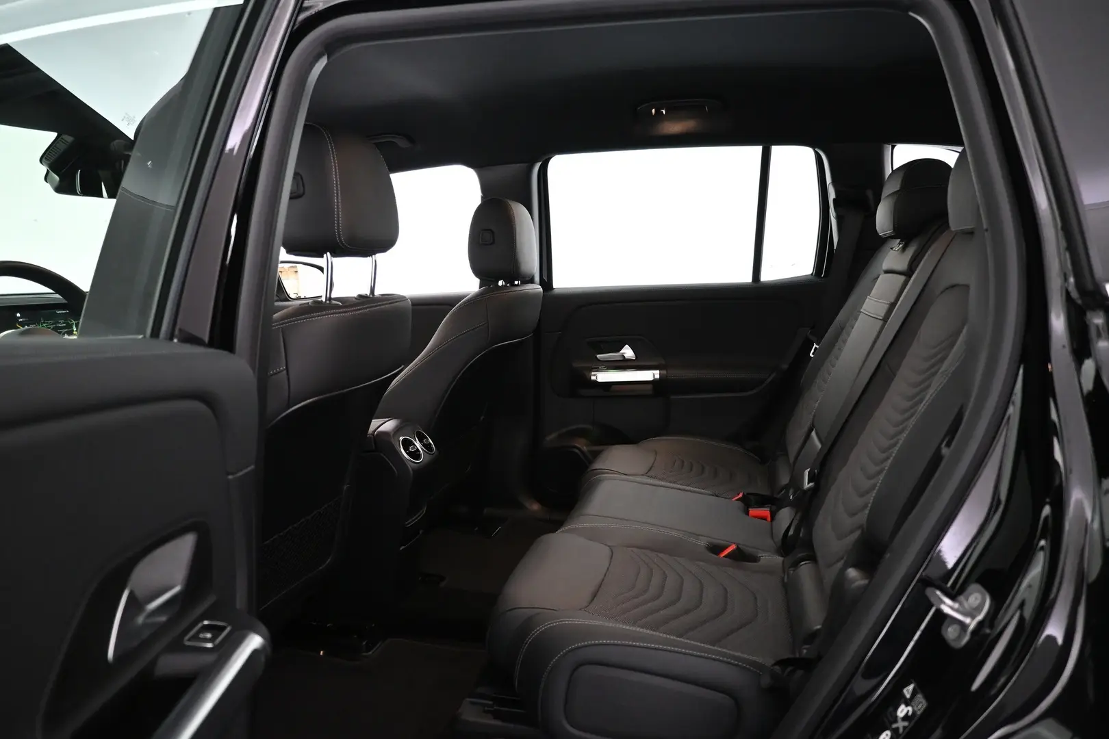 Car Image - 5DQjXwa50mYDlkLoNqq80c