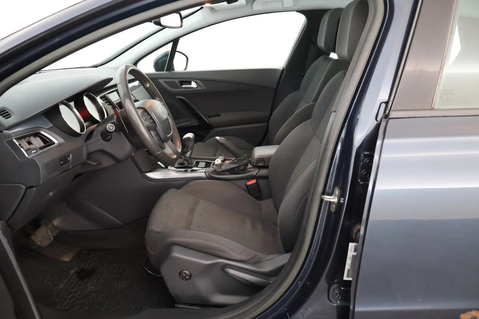 Car Image - 4fyZ1cAwnXog0ZQqGxkvmt