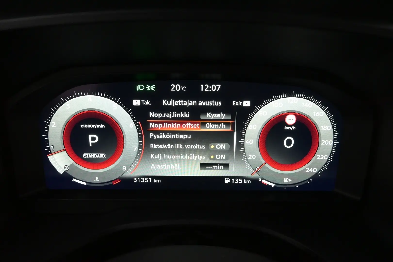 Car Image - 6lwoF4ud9Erh5lqiZNMmNv