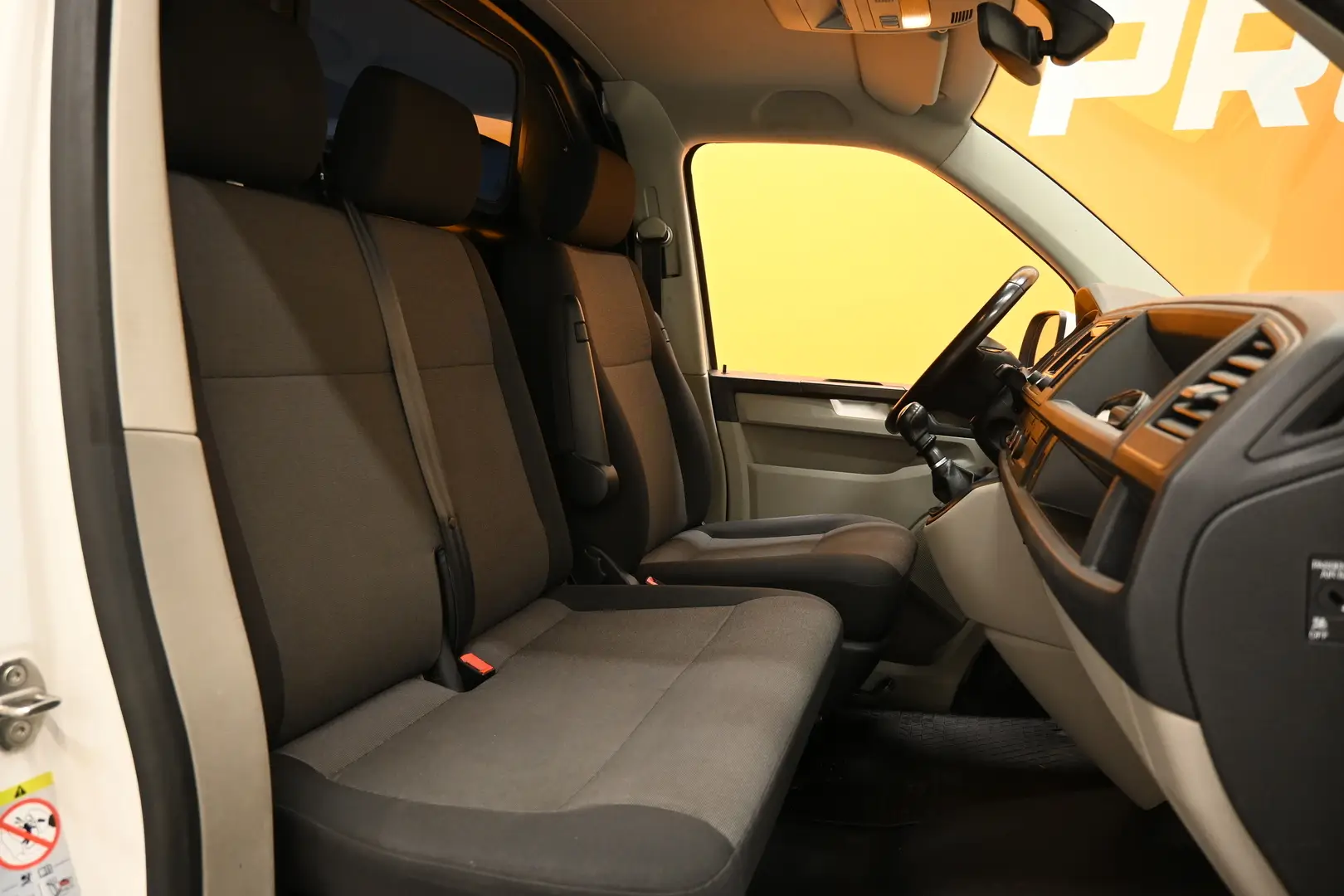 Car Image - 1poNFsisIJJ7I3ISqo2et4