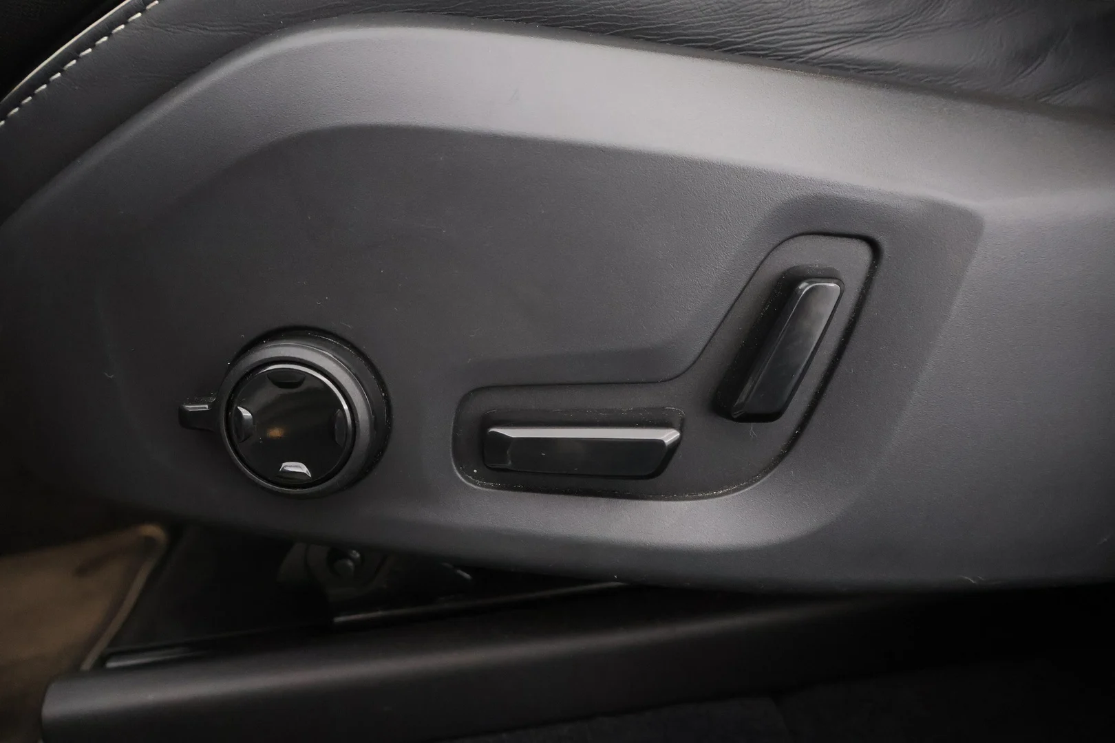 Car Image - 2msqeARjcS6VOZmfLcsnG5