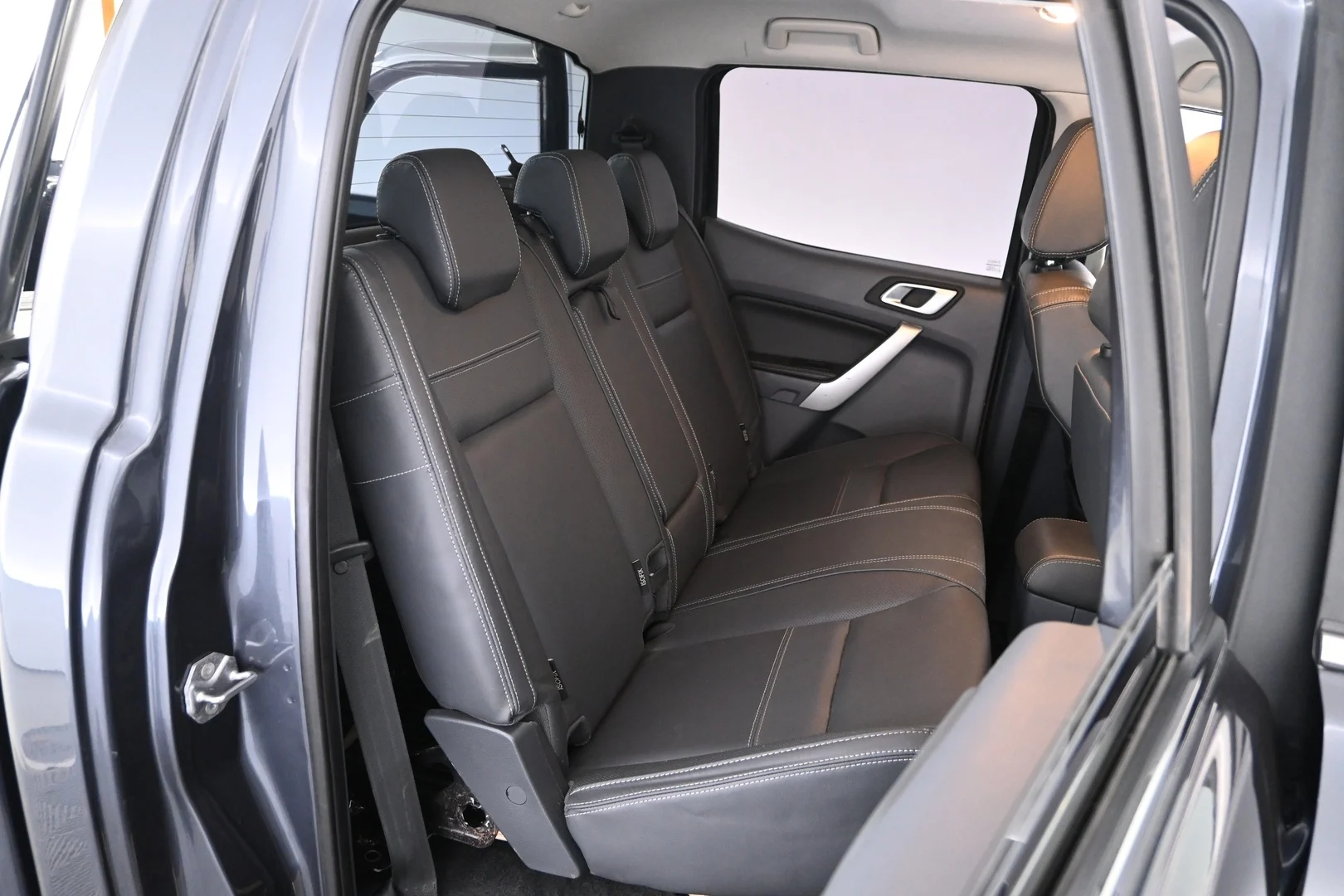 Car Image - Rq1jARmDImVJDFM52PQFI