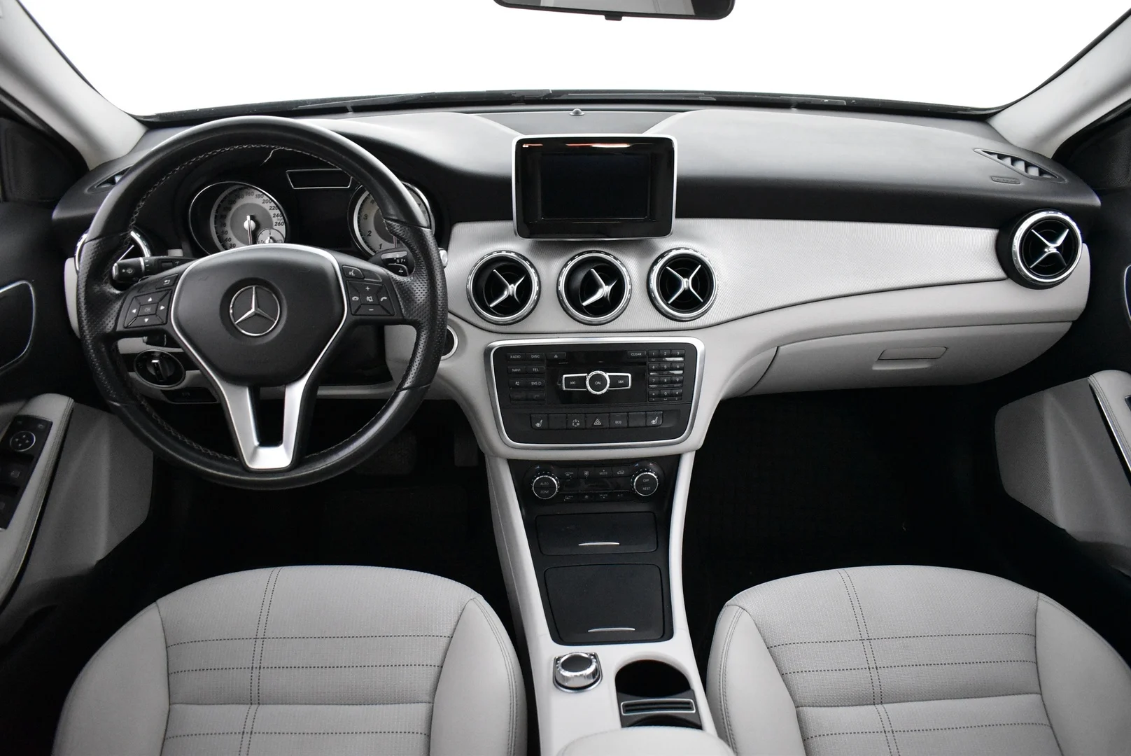 Car Image - 6hUL4Y74Le0ruzJe61GTMF