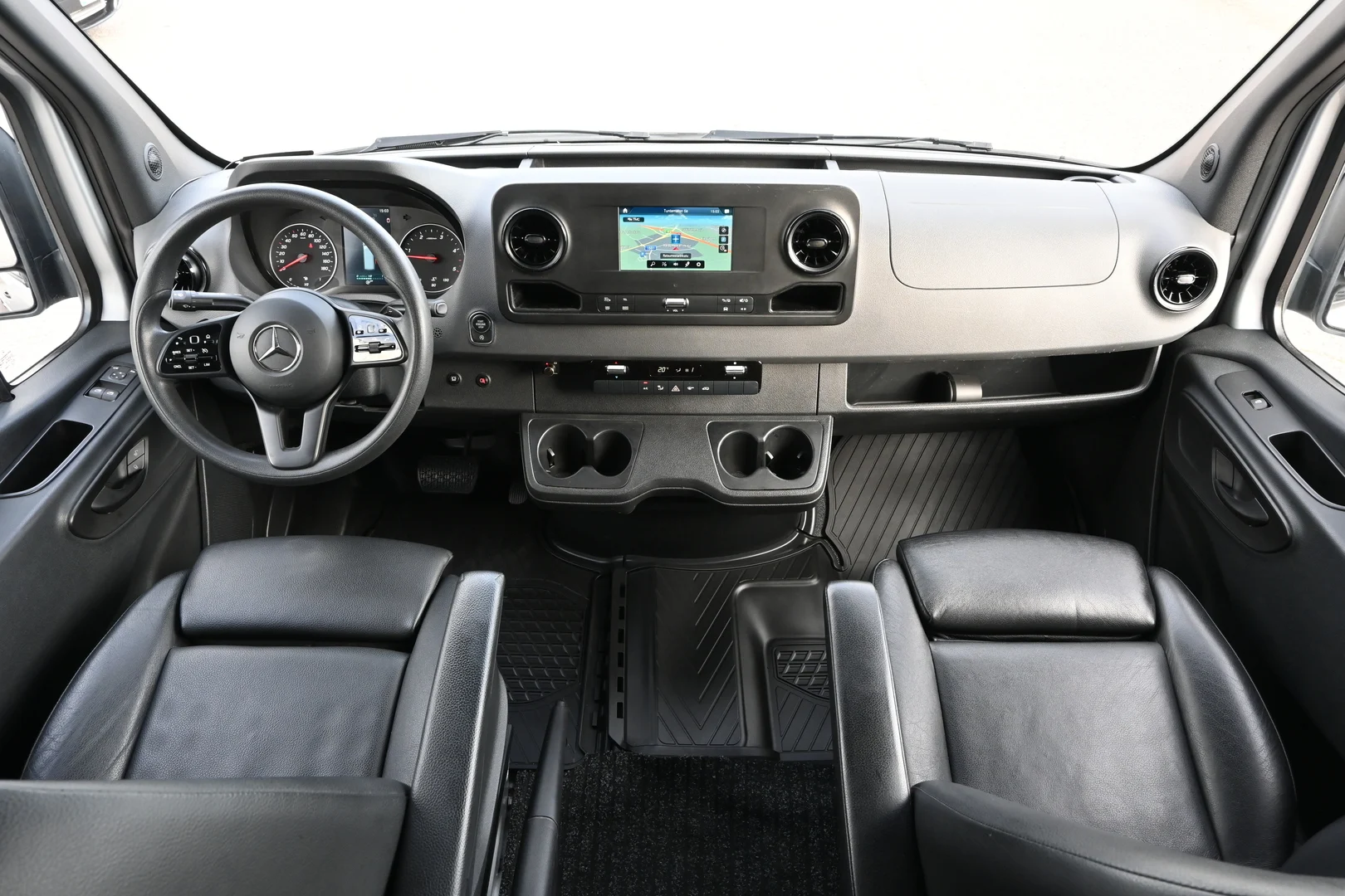 Car Image - 3Rqm96Ah9PfVQYtbj1vasi