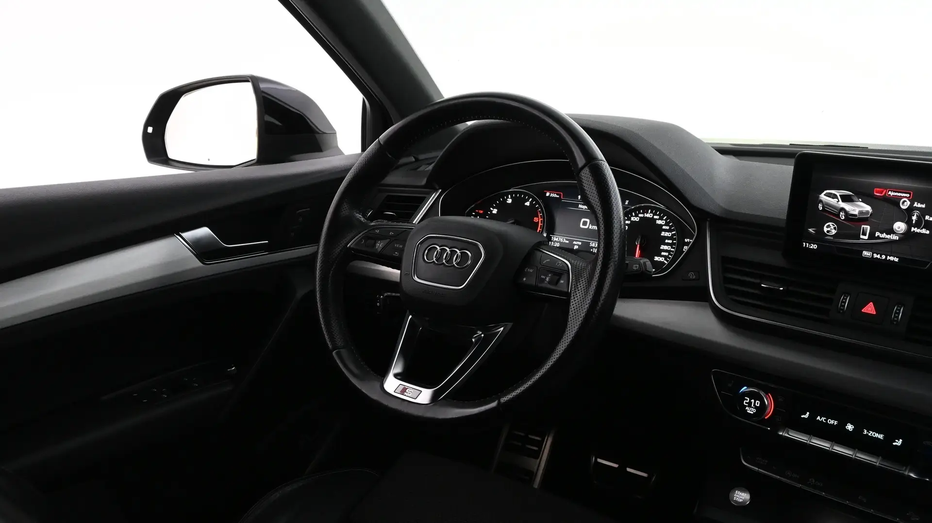 Car Image - 4vXpfN6NgbSkz4PPSyWkxu