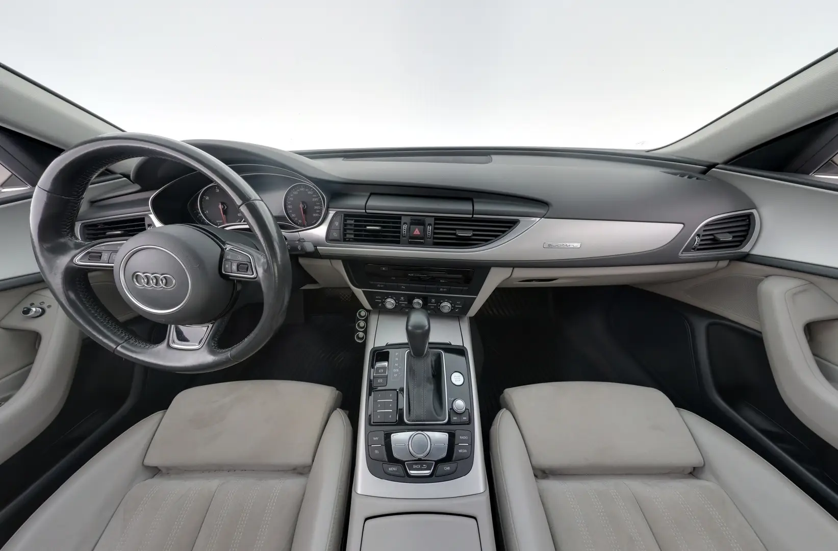 Car Image - 6V11CDQ2tbCqj8EPqGBcCs