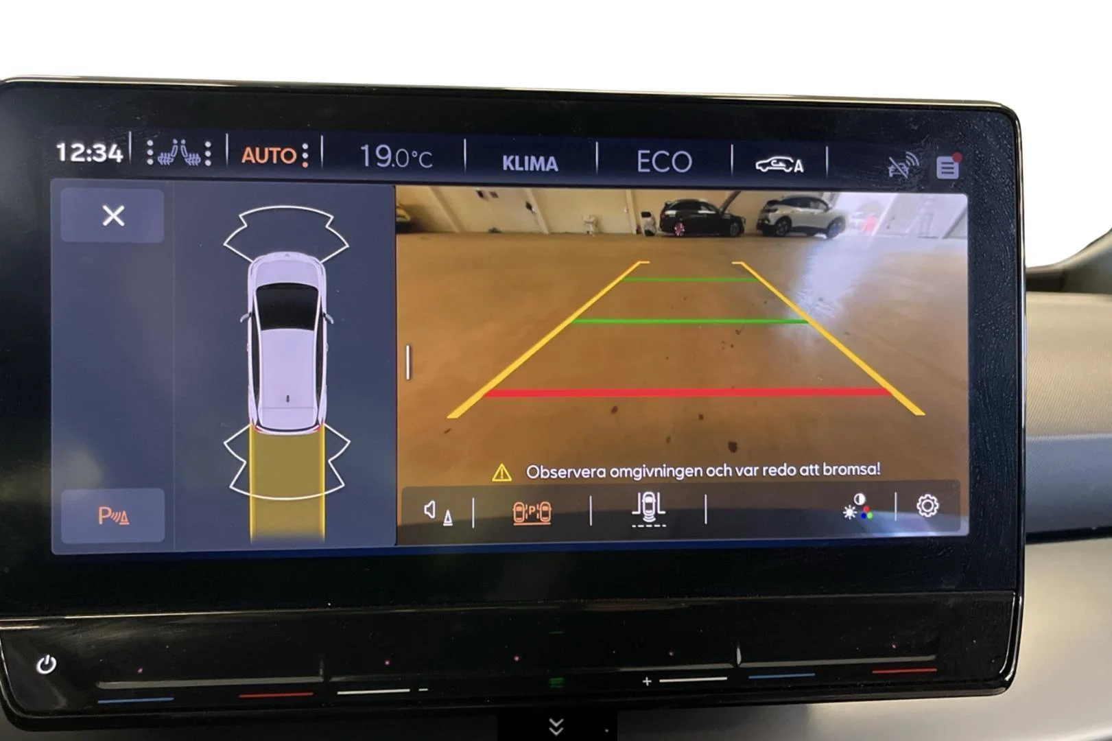 Car Image - aehOSH3ITWexAVqGsDoVA