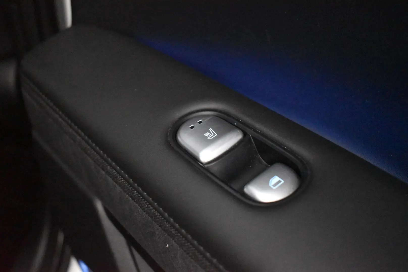Car Image - 23sksTuB0nj7et6O7vlv6l