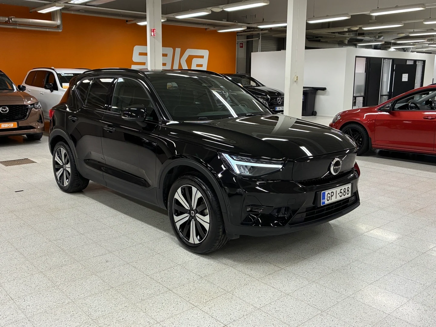 Car Image - 535xE18u5W72XGehtVRibT