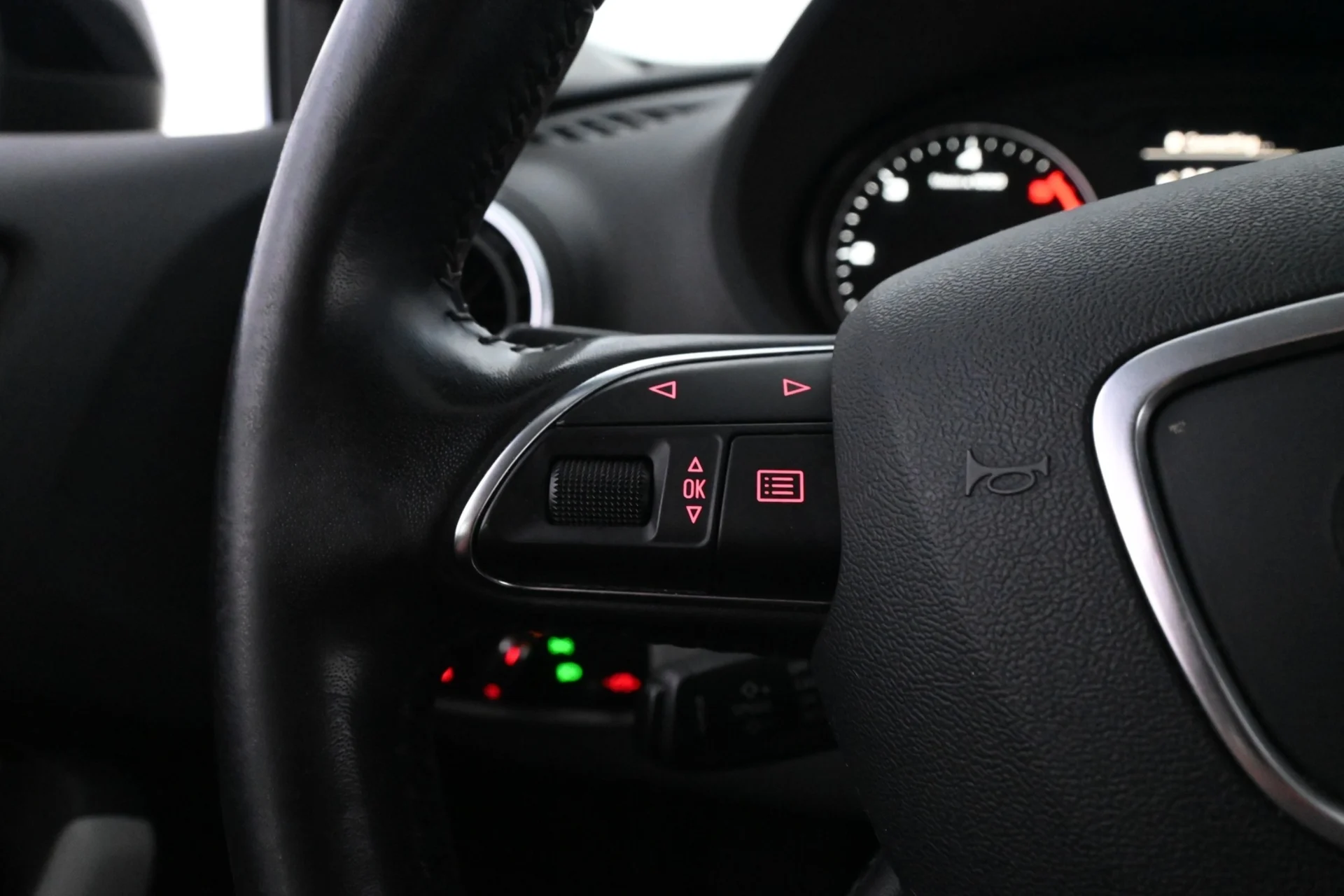 Car Image - 5Ue29TjkfQLqJqkadDIHuN