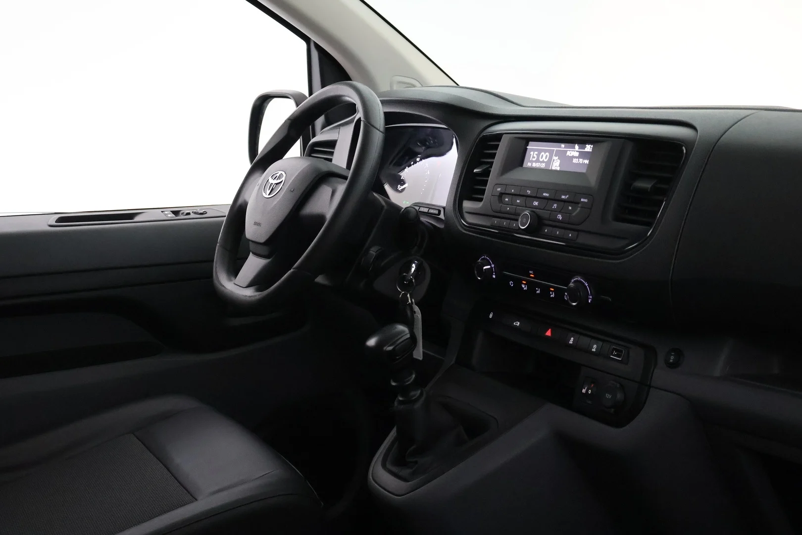 Car Image - 2lqxBzkZBElr7UM7a3KBgO