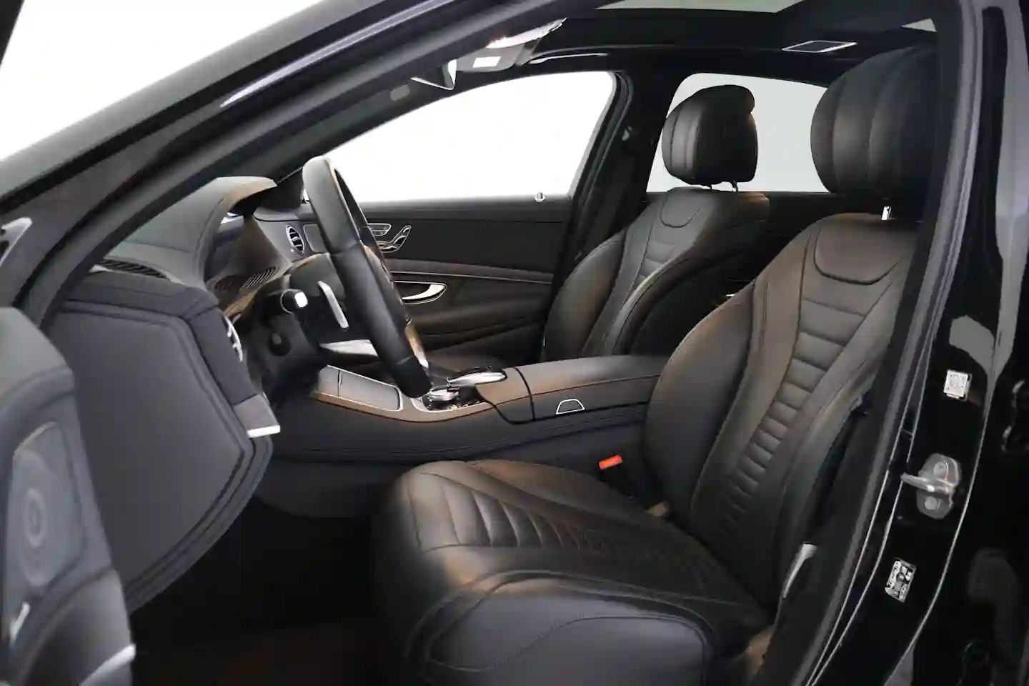 Car Image - 5xys08jlpnOEwu1cxMBSn5