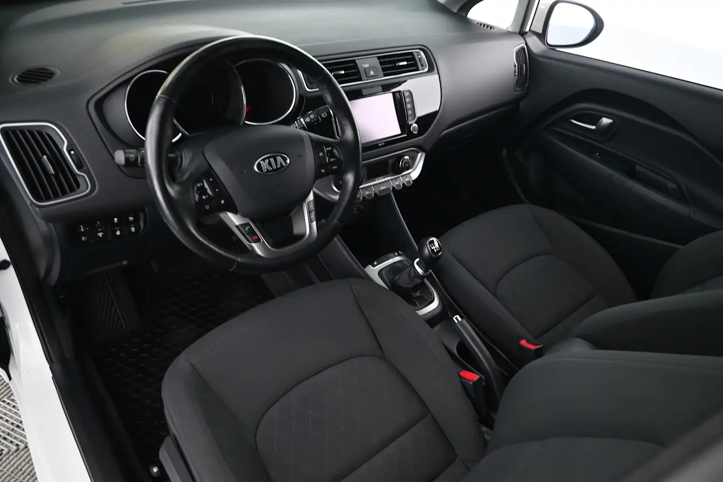 Car Image - 4Y4tz2SOYvpXJdzBQrNOXi