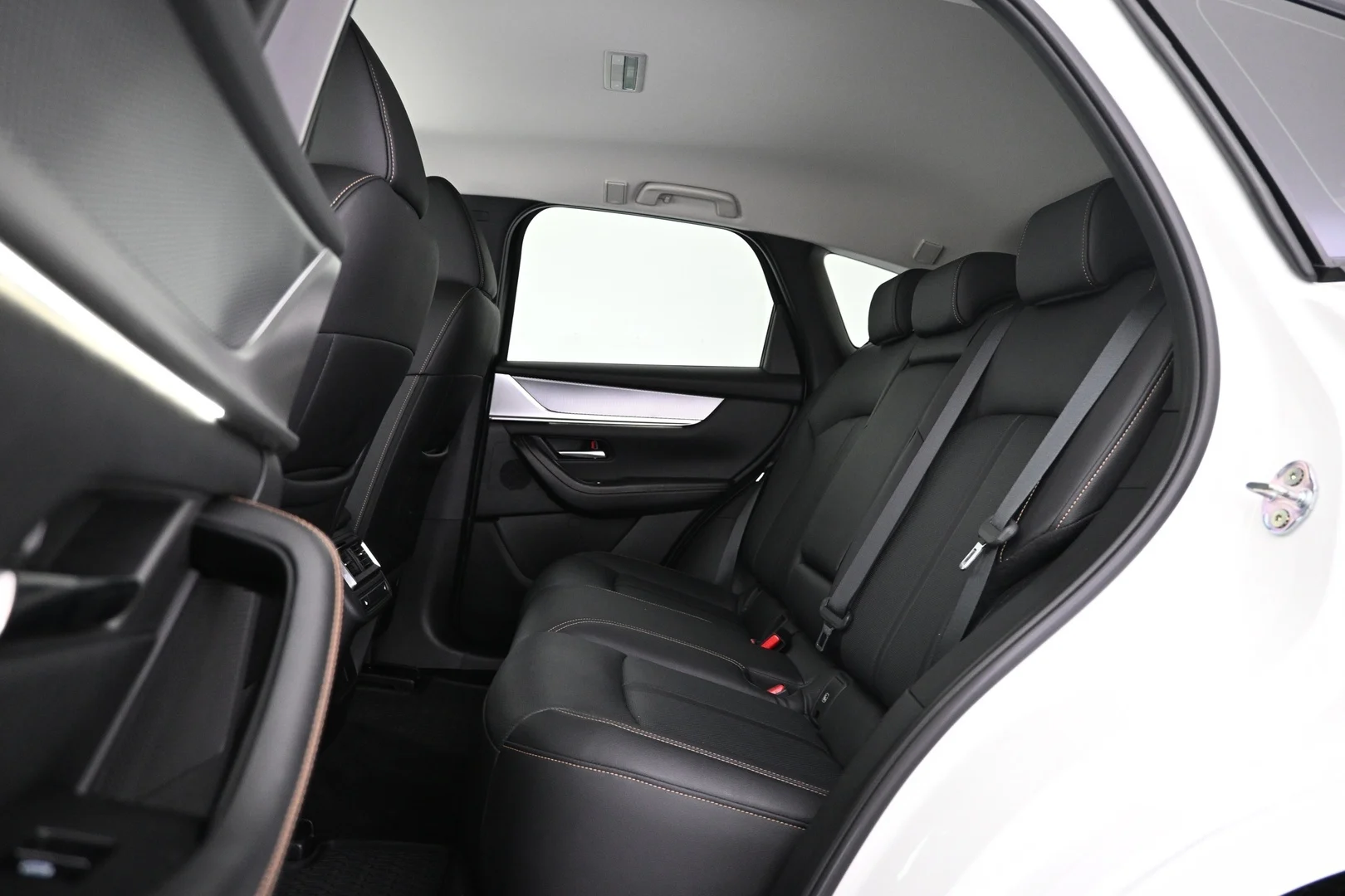 Car Image - 5vaR0lFfFdDrzryofPq7MR