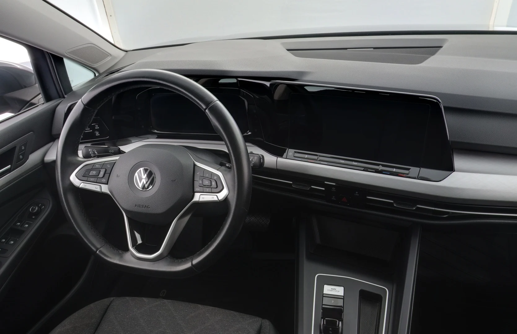 Car Image - 6ggzXmMbKeqlcbIj301oRb