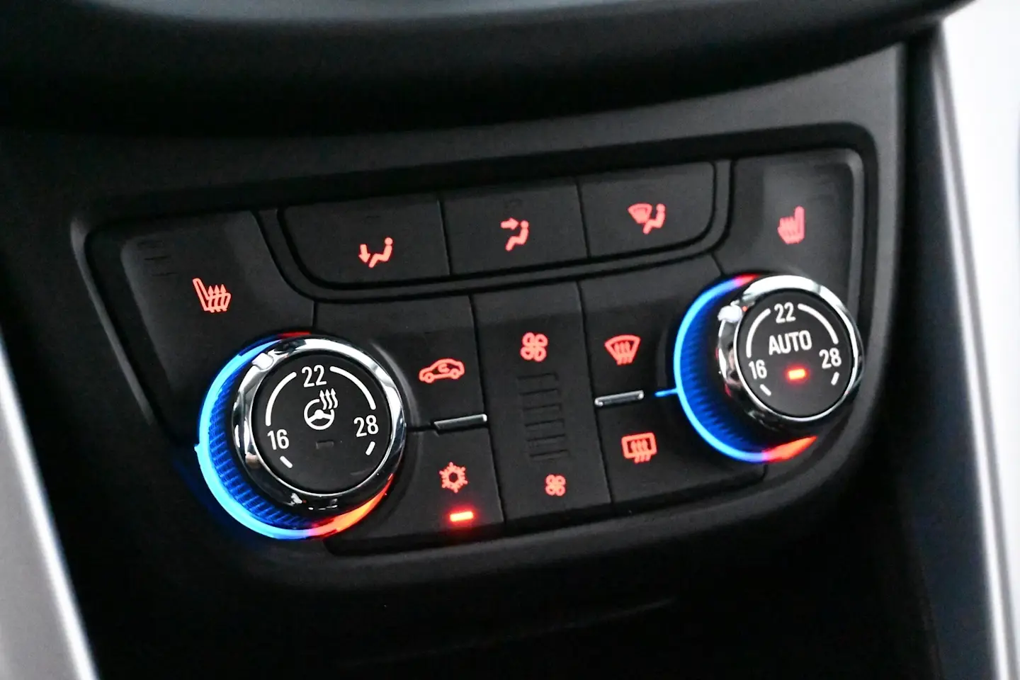 Car Image - 6oUZgapib6ycl7S9mc91xo