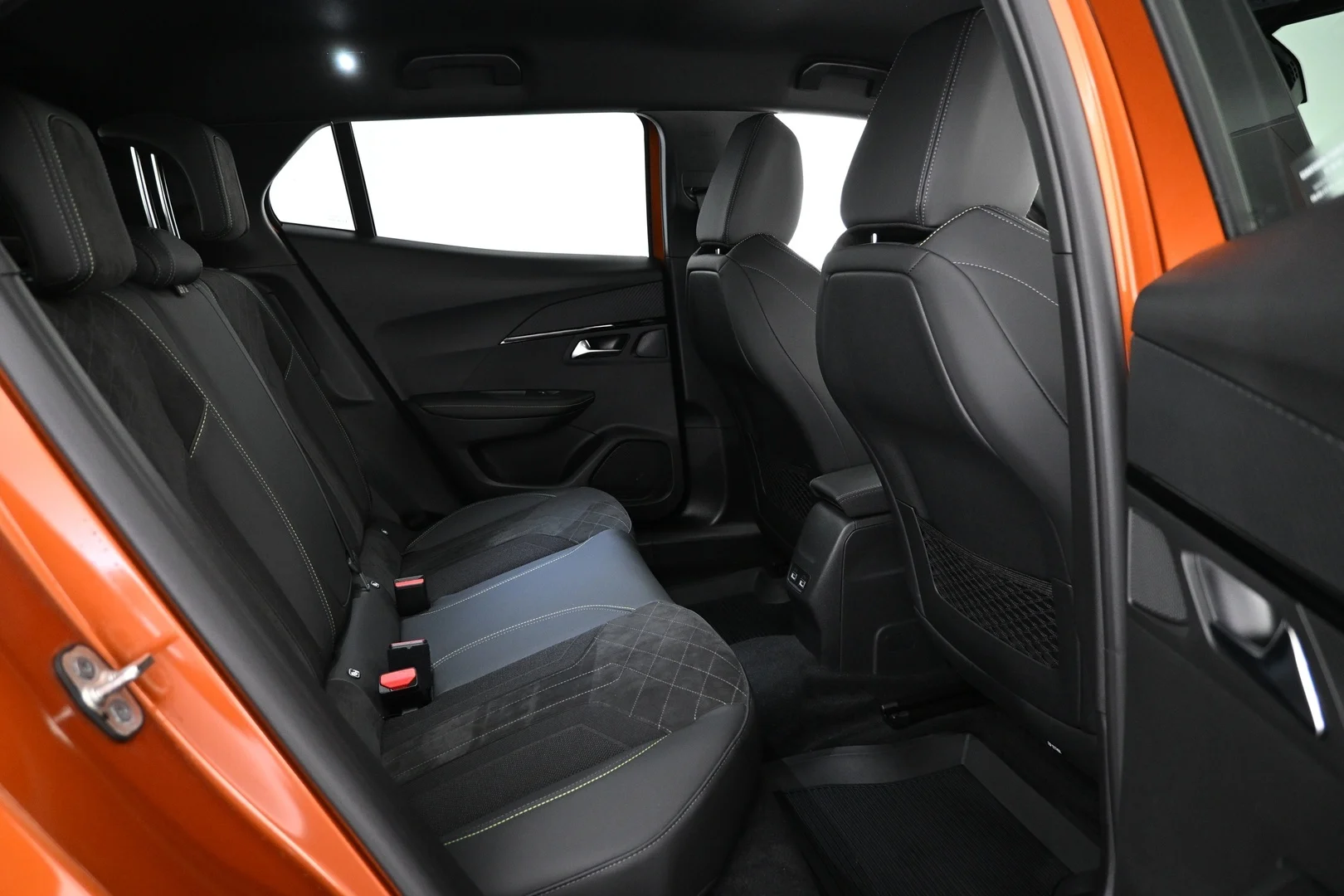 Car Image - 53q8NnG9mXhyfu56GAVWBg